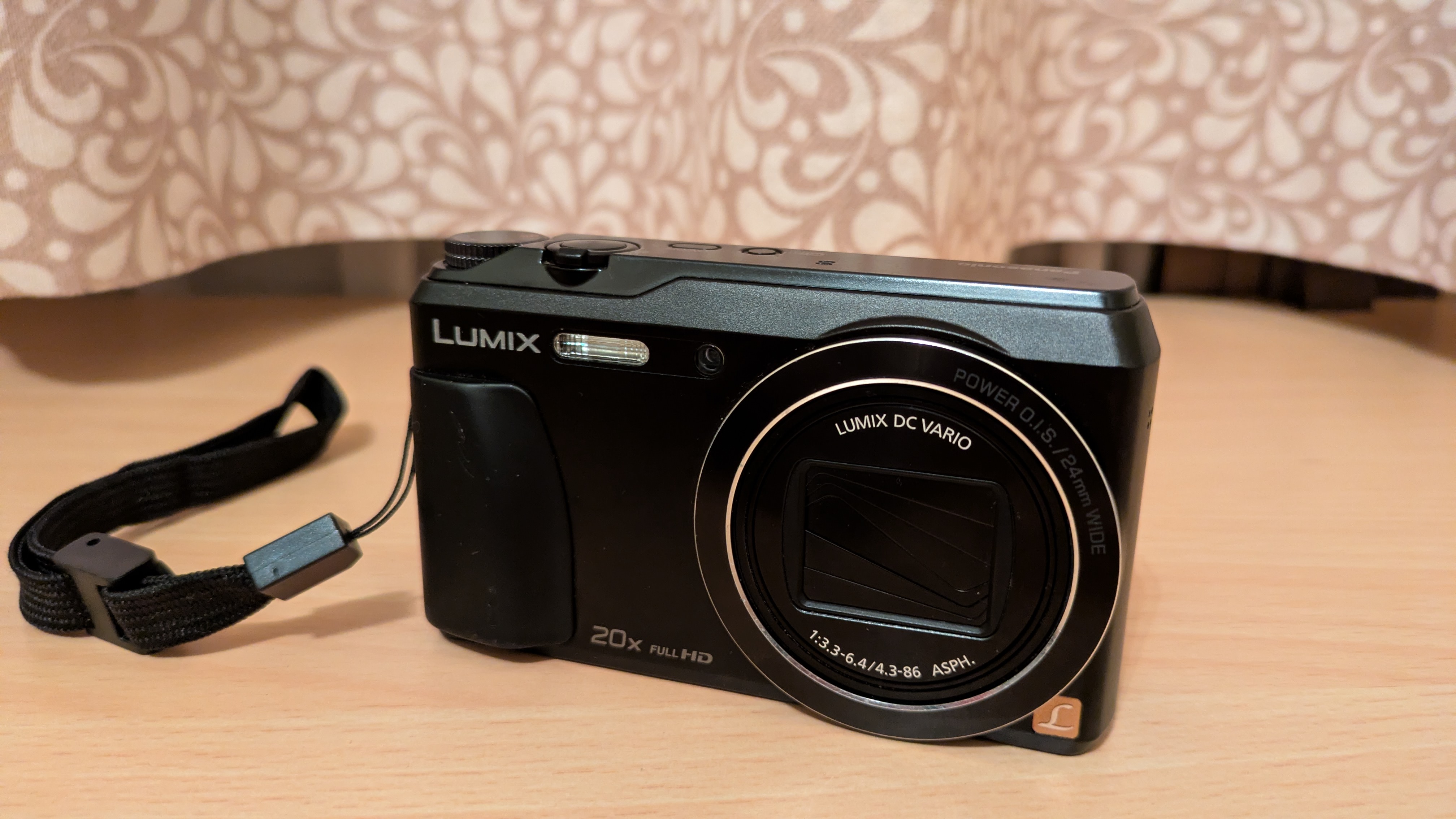 Compact Lumix DMC-TZ55 - Black + Panasonic Leica DC Vario-Elmar 24