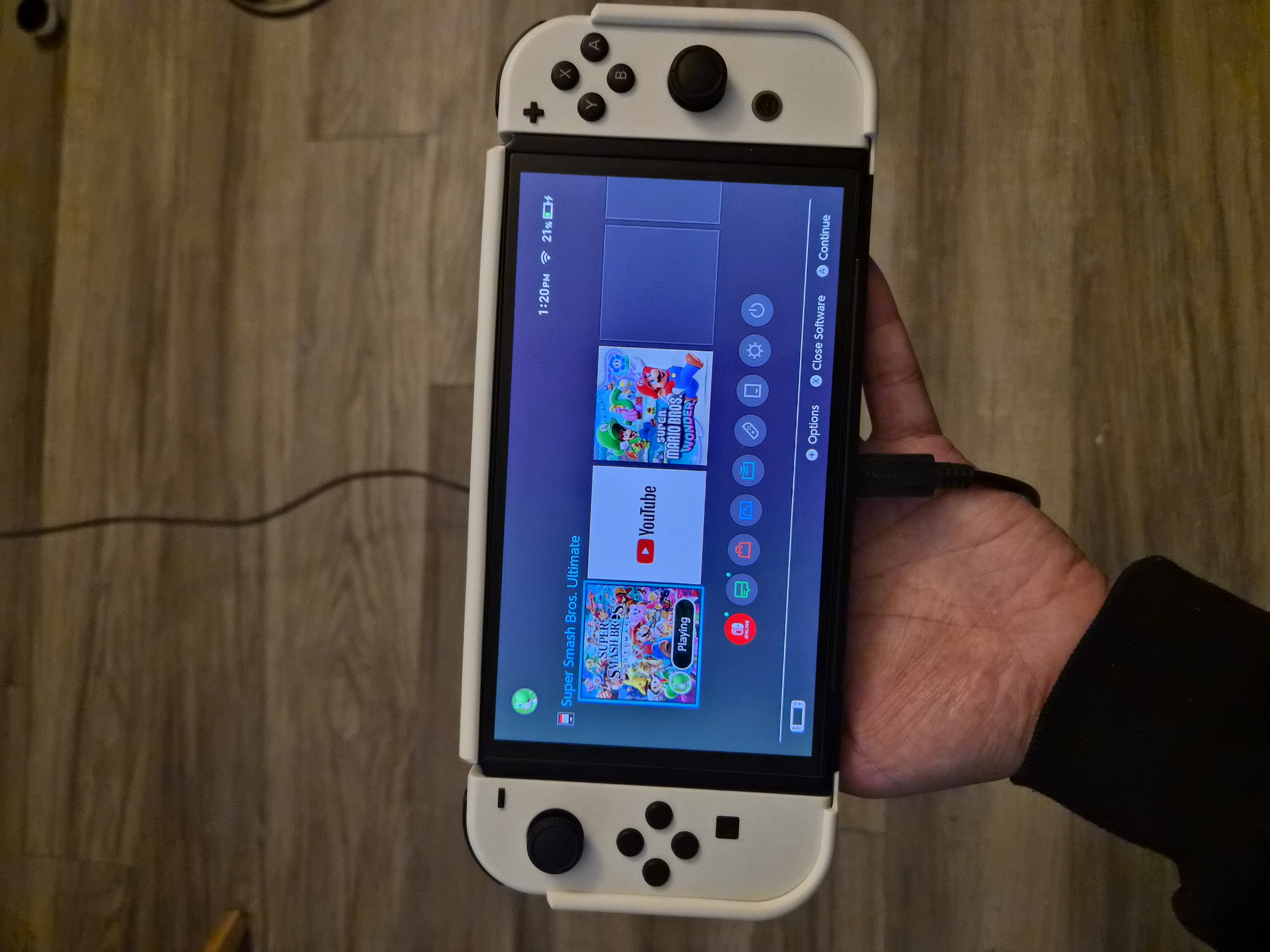 NintendoSwitchブラック Jet-black (Nintendo Switch Skin) - fishskyn