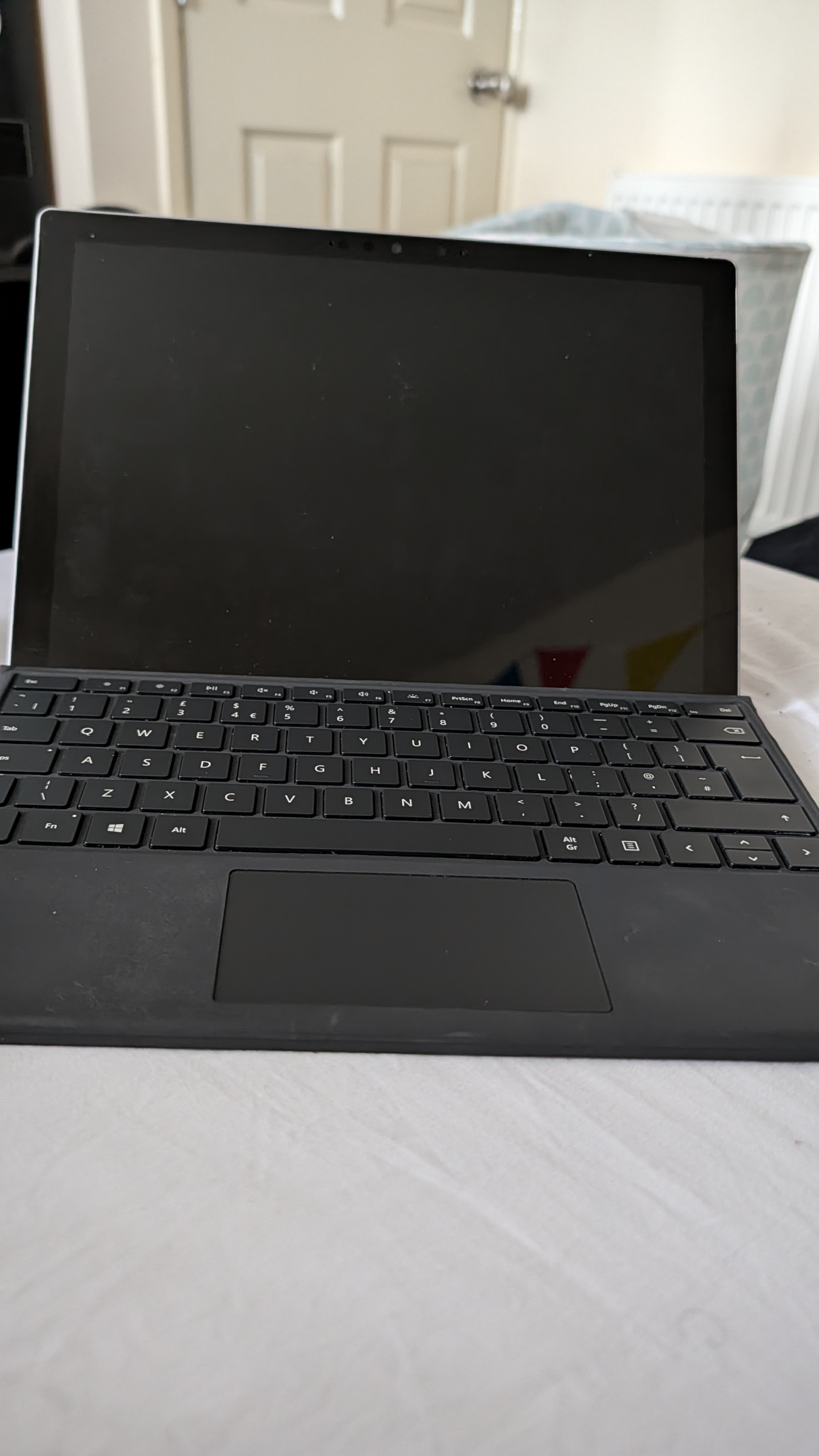 Microsoft Surface Pro 7+ 12