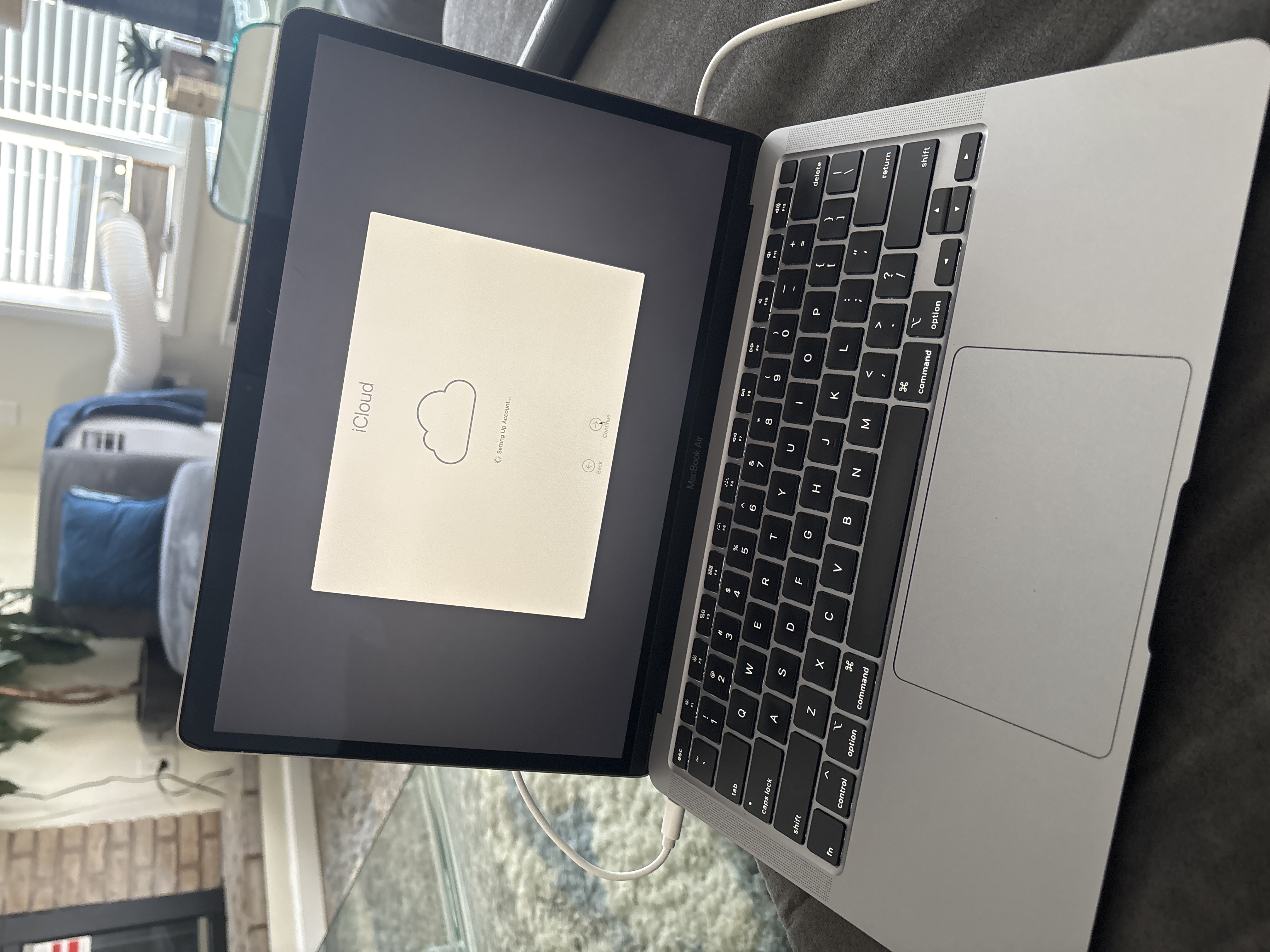 MacBook Air Retina 13-inch (2020) - Core i3 - 8GB - SSD 128GB