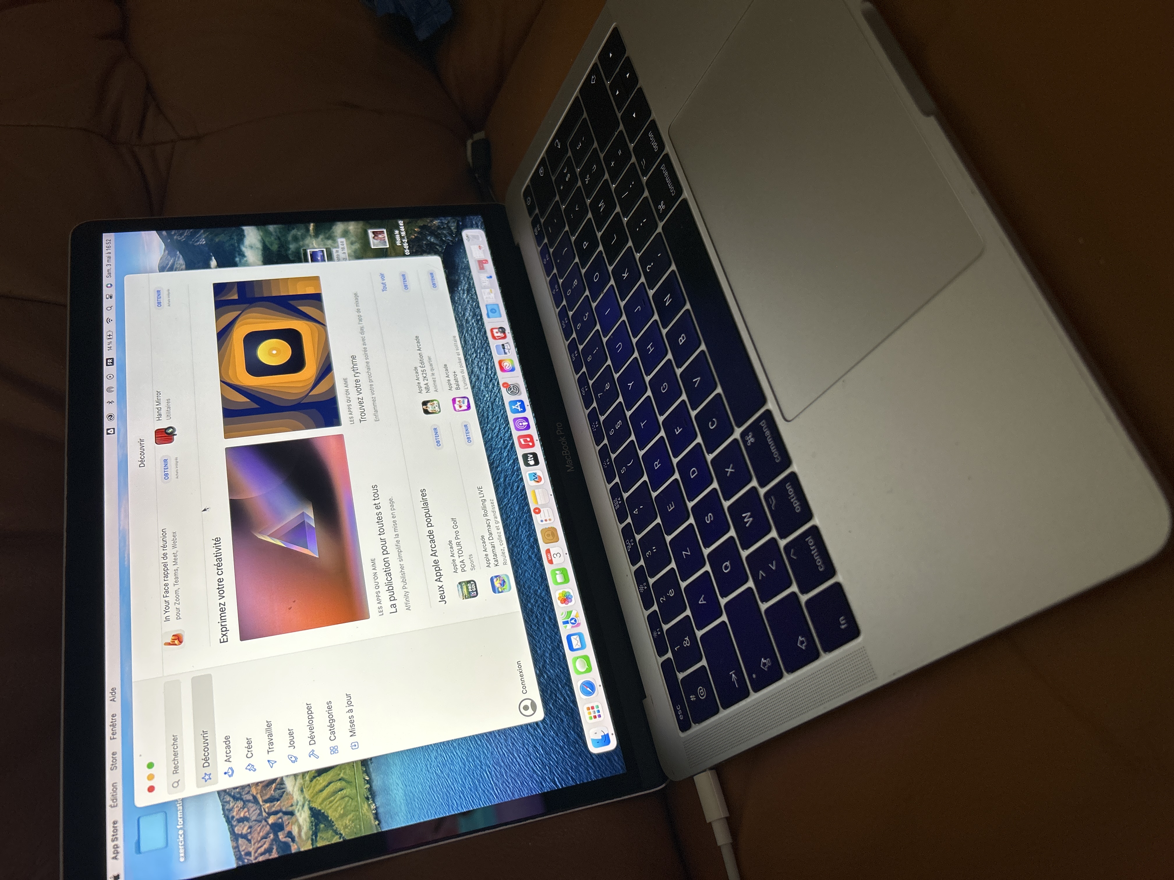 Portátil Apple Macbook Pro 13 2017 Intel Core i5 8 GB 256GB SSD de segunda mano