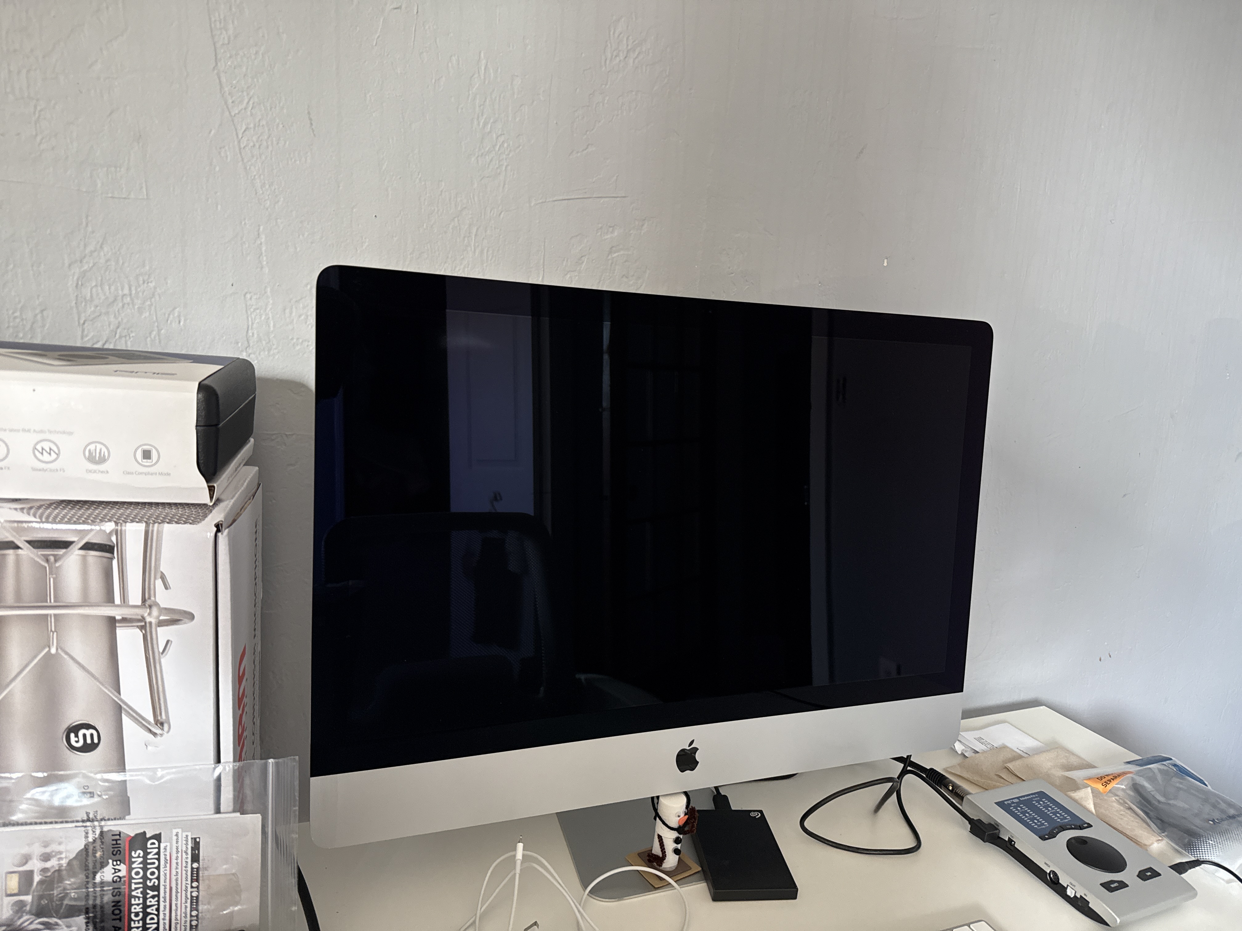 iMac 27-inch Retina (2020) Core i5 3.3GHz - 512 GB SSD - 16GB