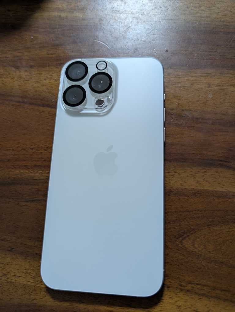 iPhone 15 Pro Max リファービッシュ品 | Back Market