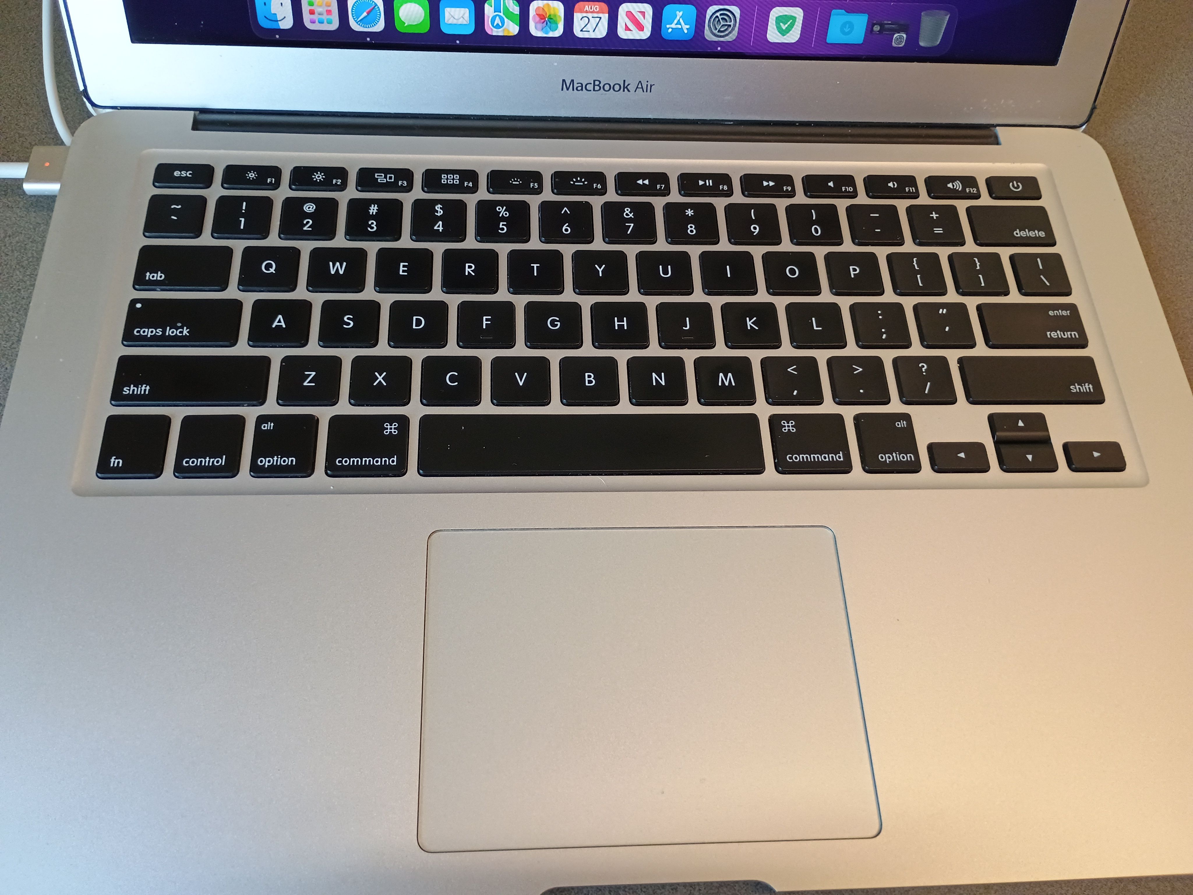 MacBook Air 11-inch (2015) - Core i7 - 8GB - SSD 128GB | Back Market