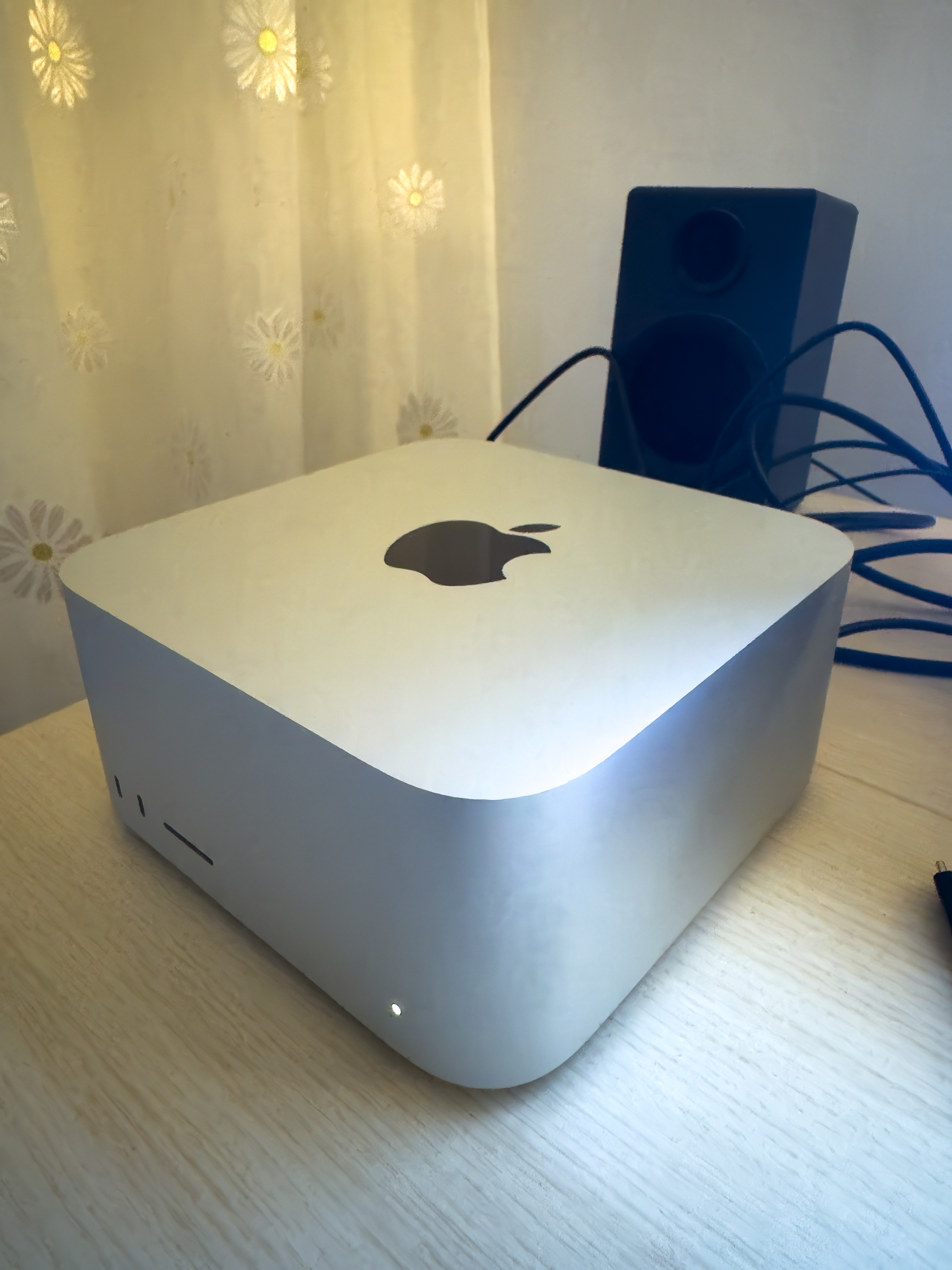 Mac Studio (March 2022) M1 Max 3,2 GHz - SSD 512 GB - 32GB | Back