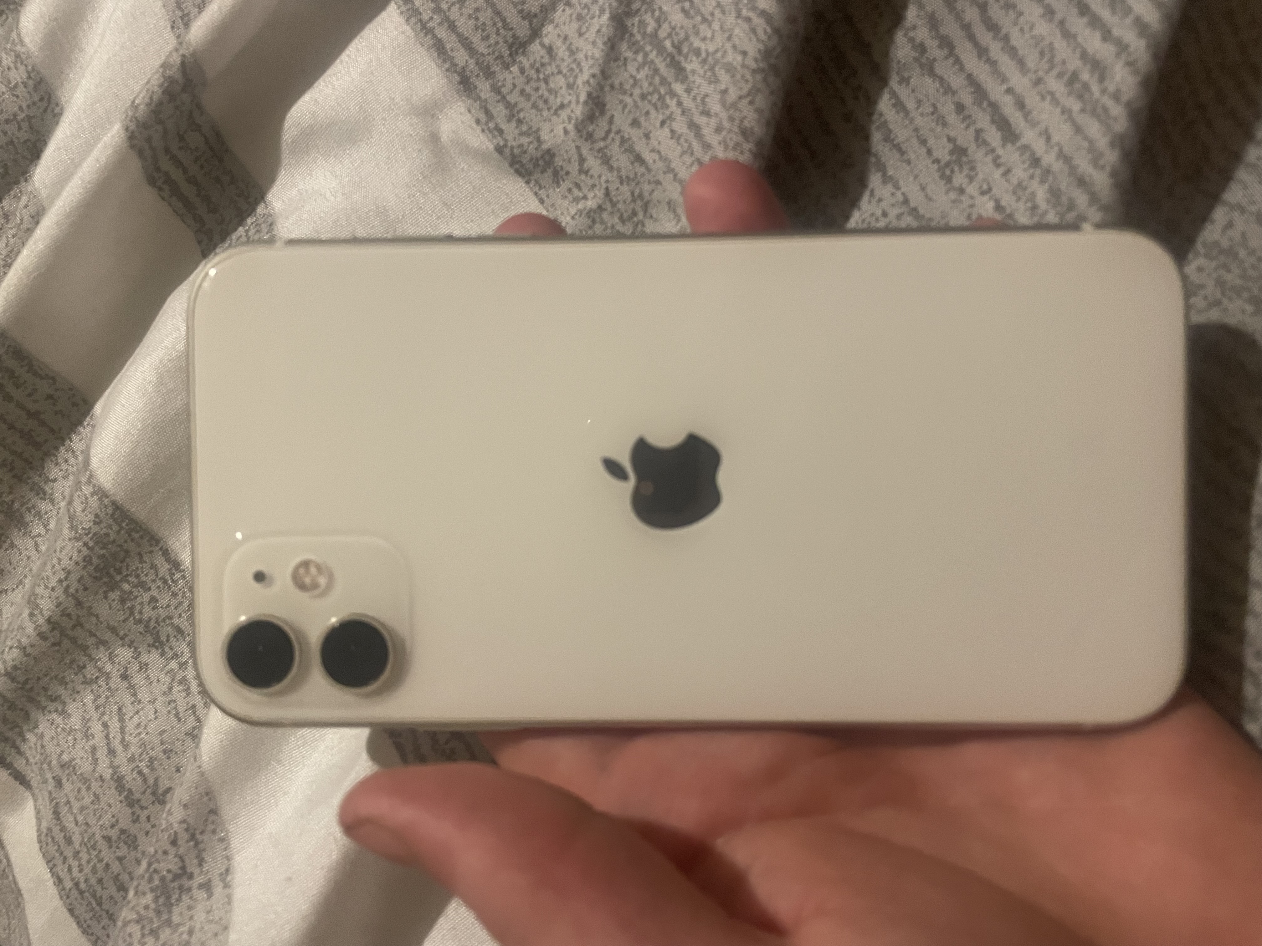 iPhone 11 64GB - White - Unlocked | Back Market