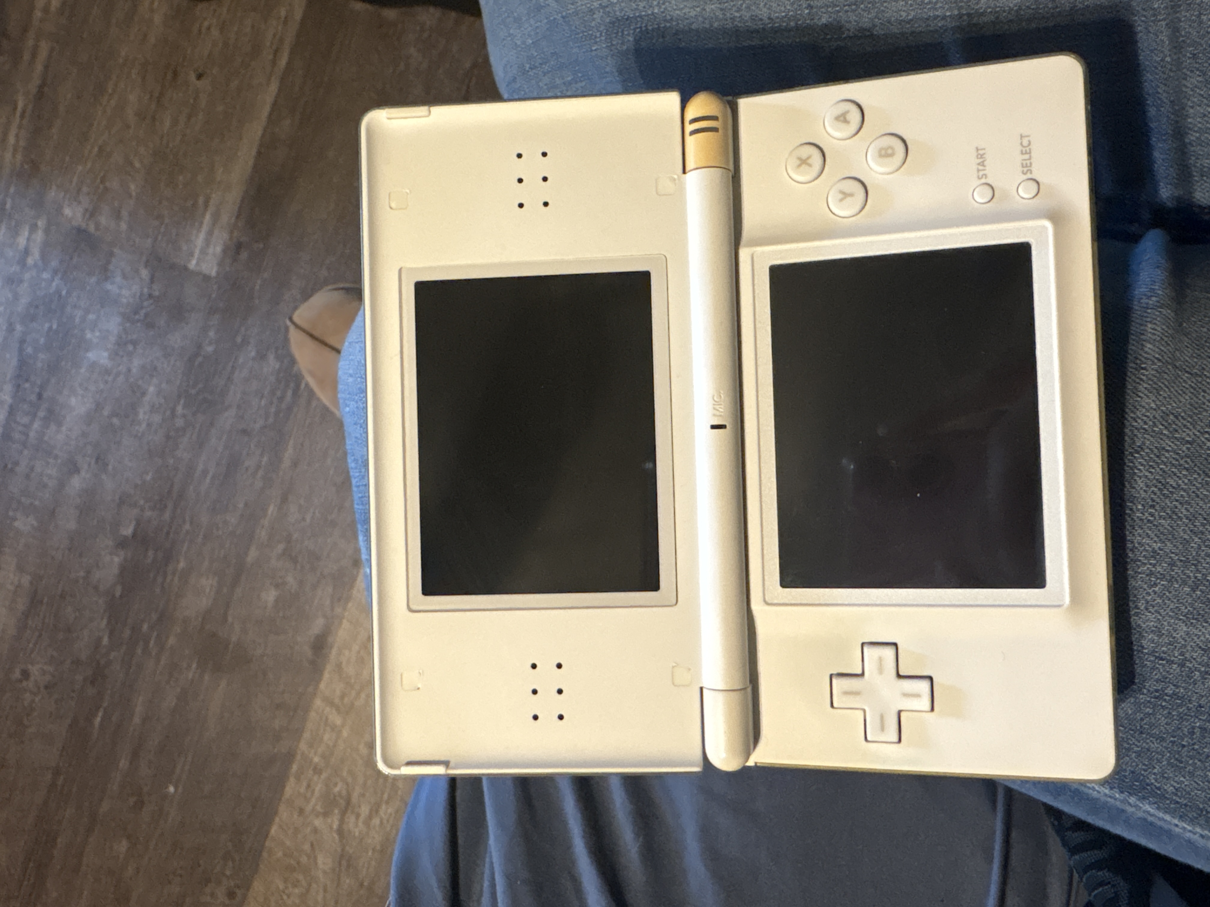 Nintendo DS Lite - White | Back Market