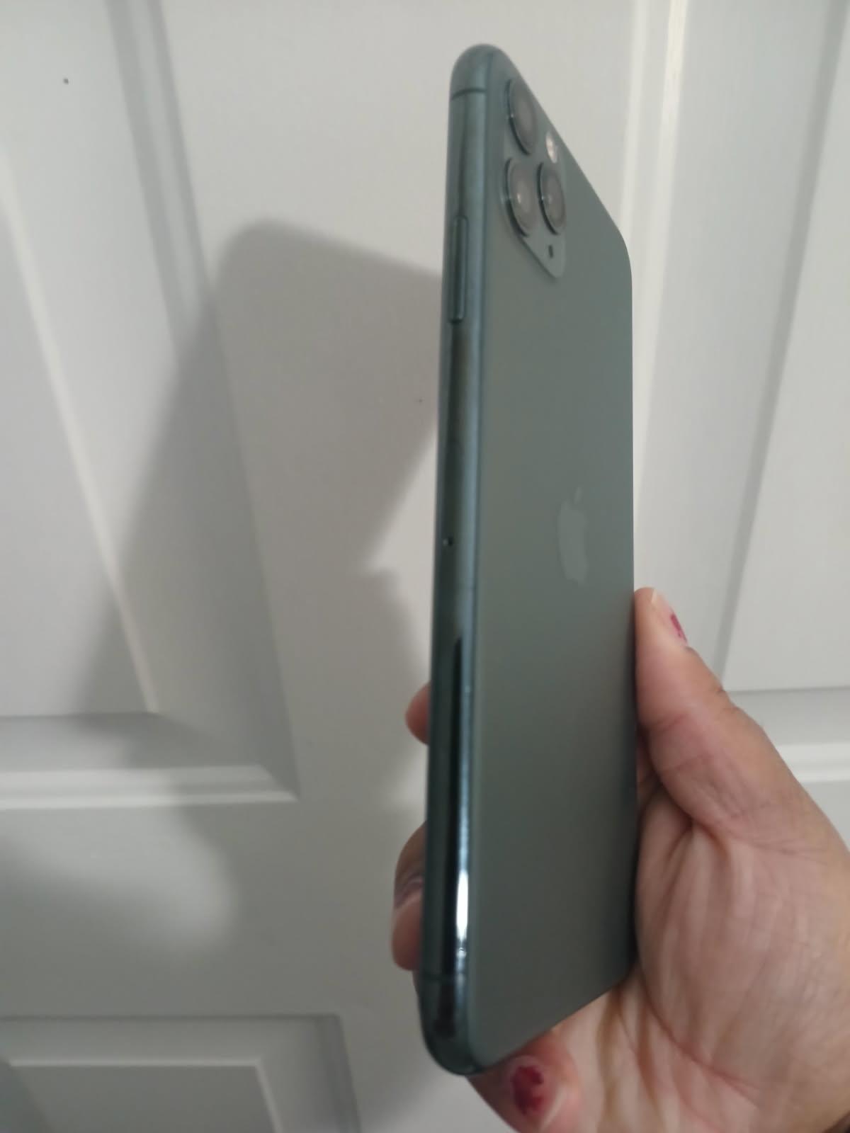 iPhone 11 Pro Max 256GB - Silver - Unlocked | Back Market