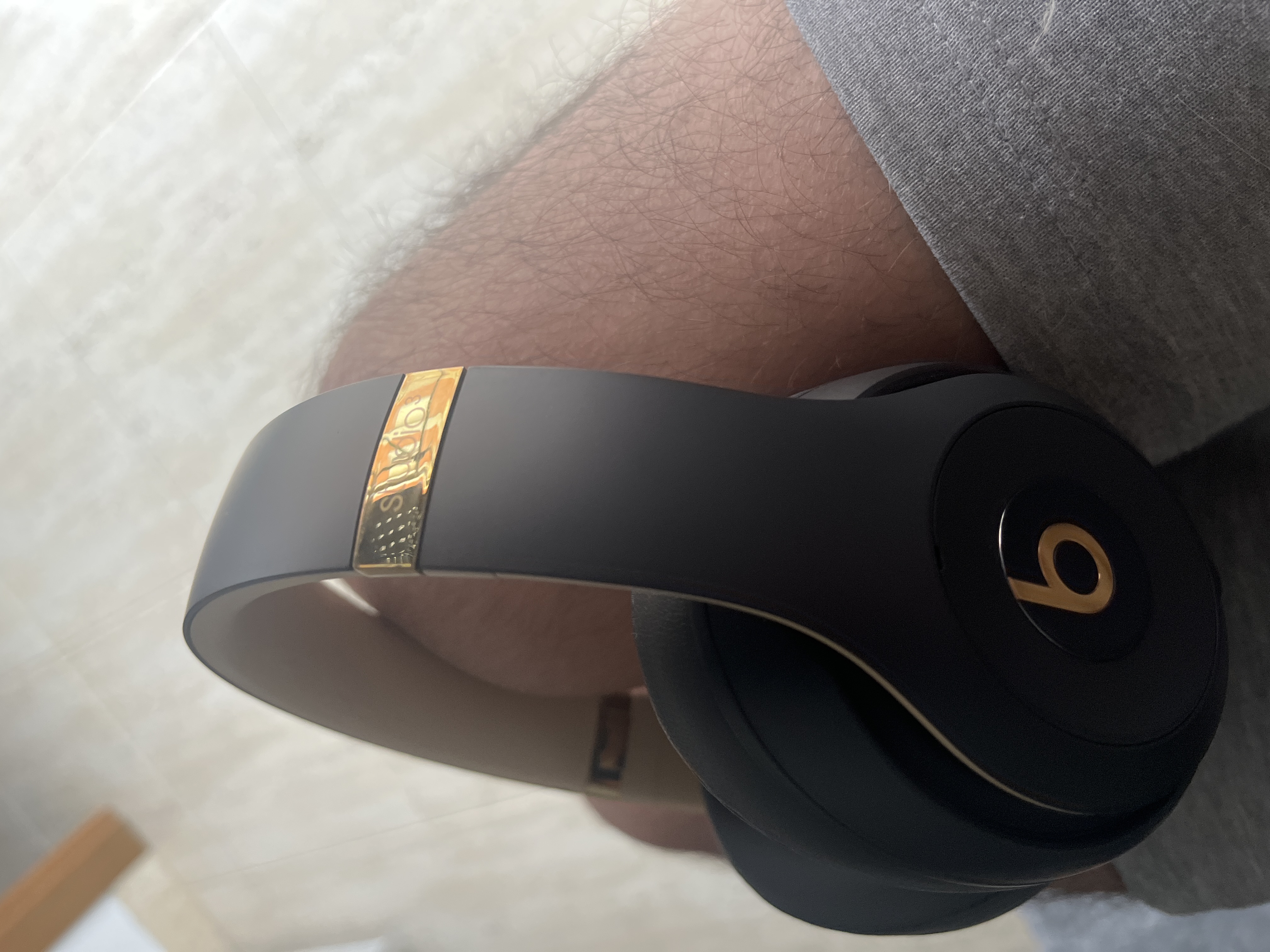 beats studio3 wireless ブラック/ゴールド Amazon.co.jp: Beats Studio3 Wireless ワイヤレスノイズ