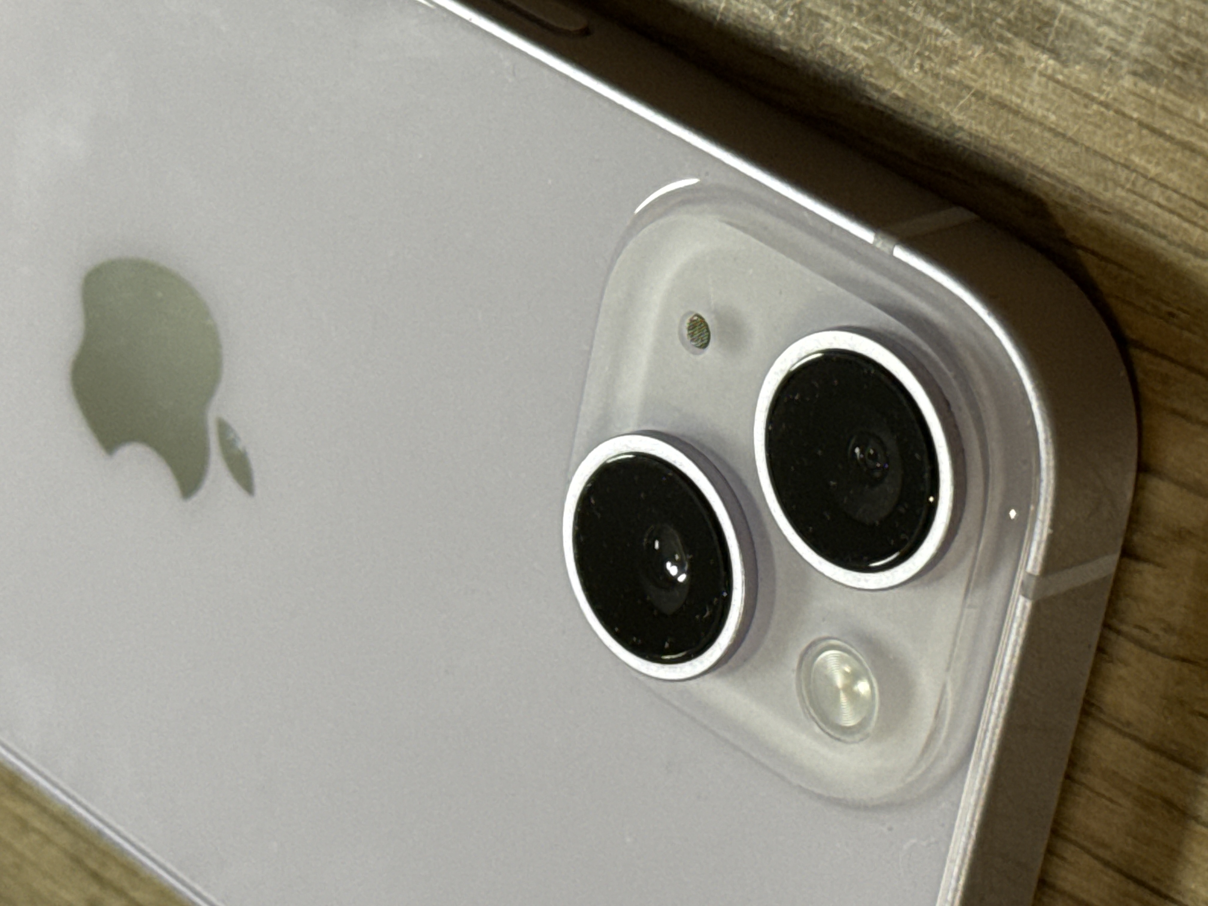 iPhone 14 128GB - スターライト - Simフリー 【整備済み再生品