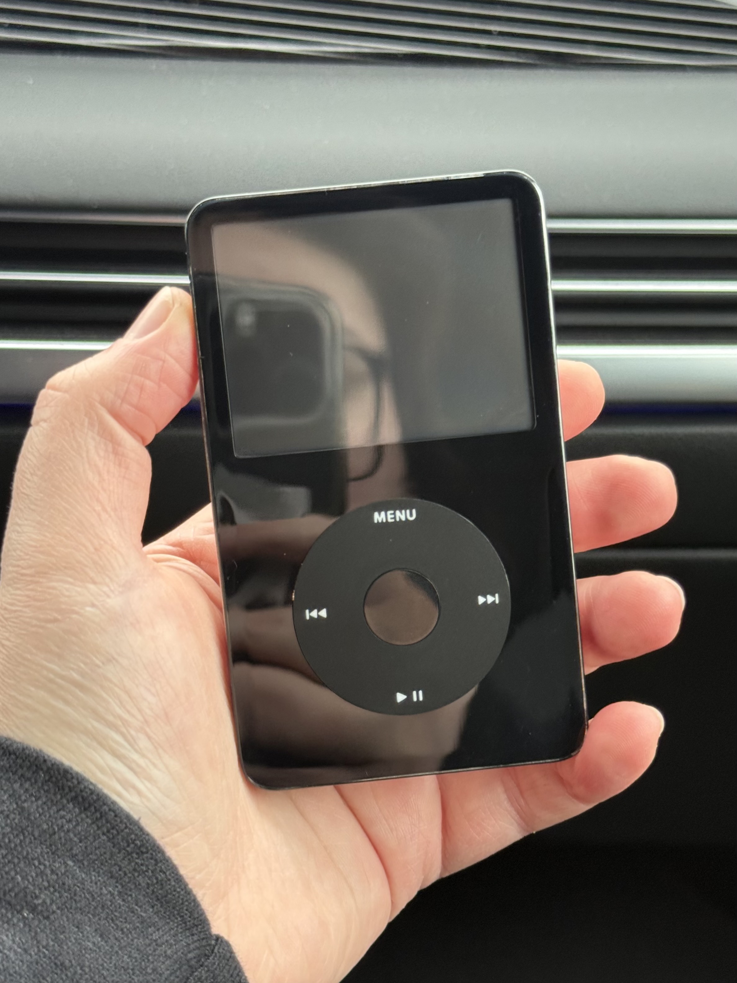 iPod classic 5 2006 80GB - Black | Back Market