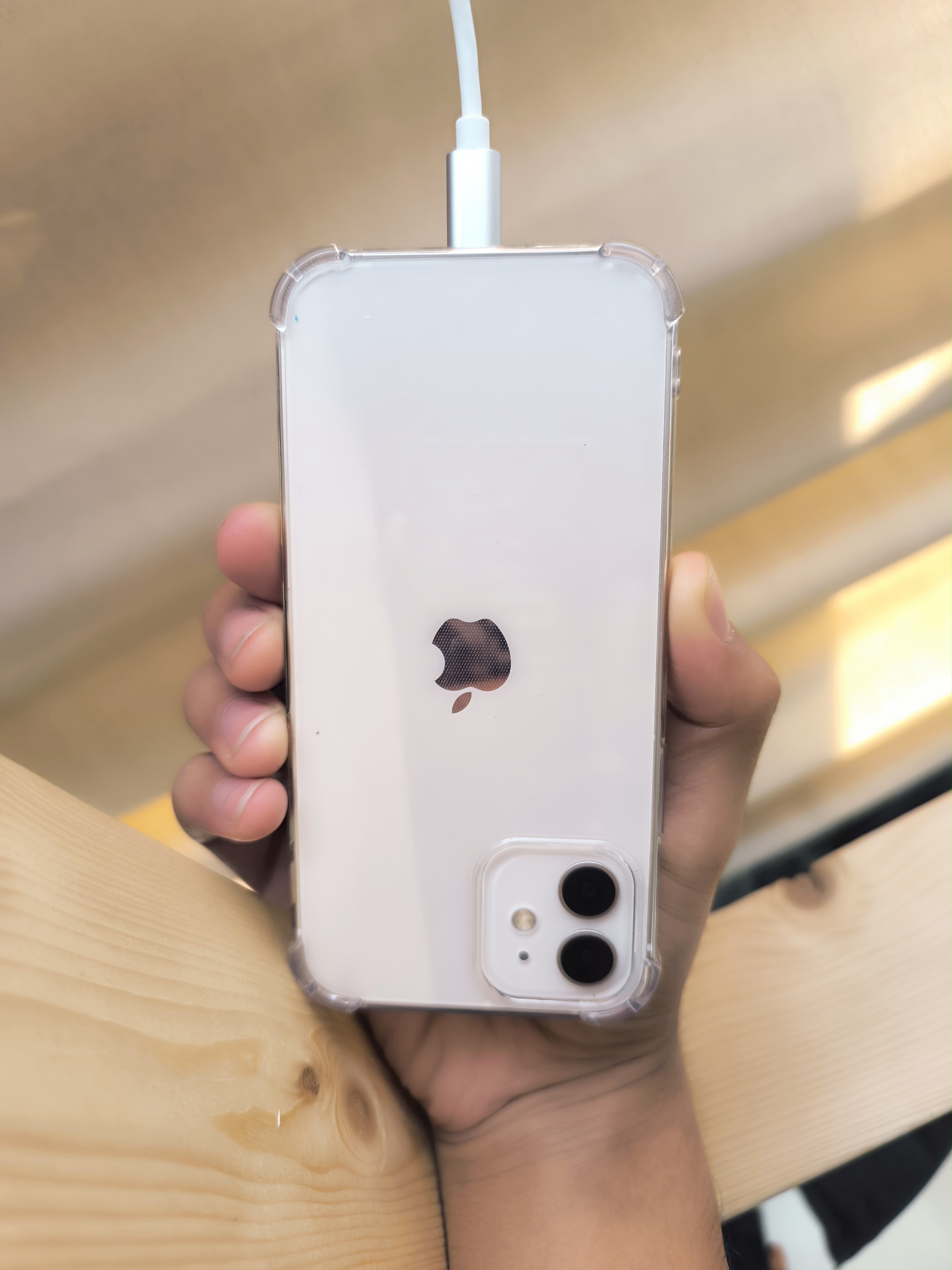 リ*房様 iPhone 12 ブラック 256GB SIMフリー iPhone 12 256GB - ブラック - Simフリー 【整備済み再生品】 | Back