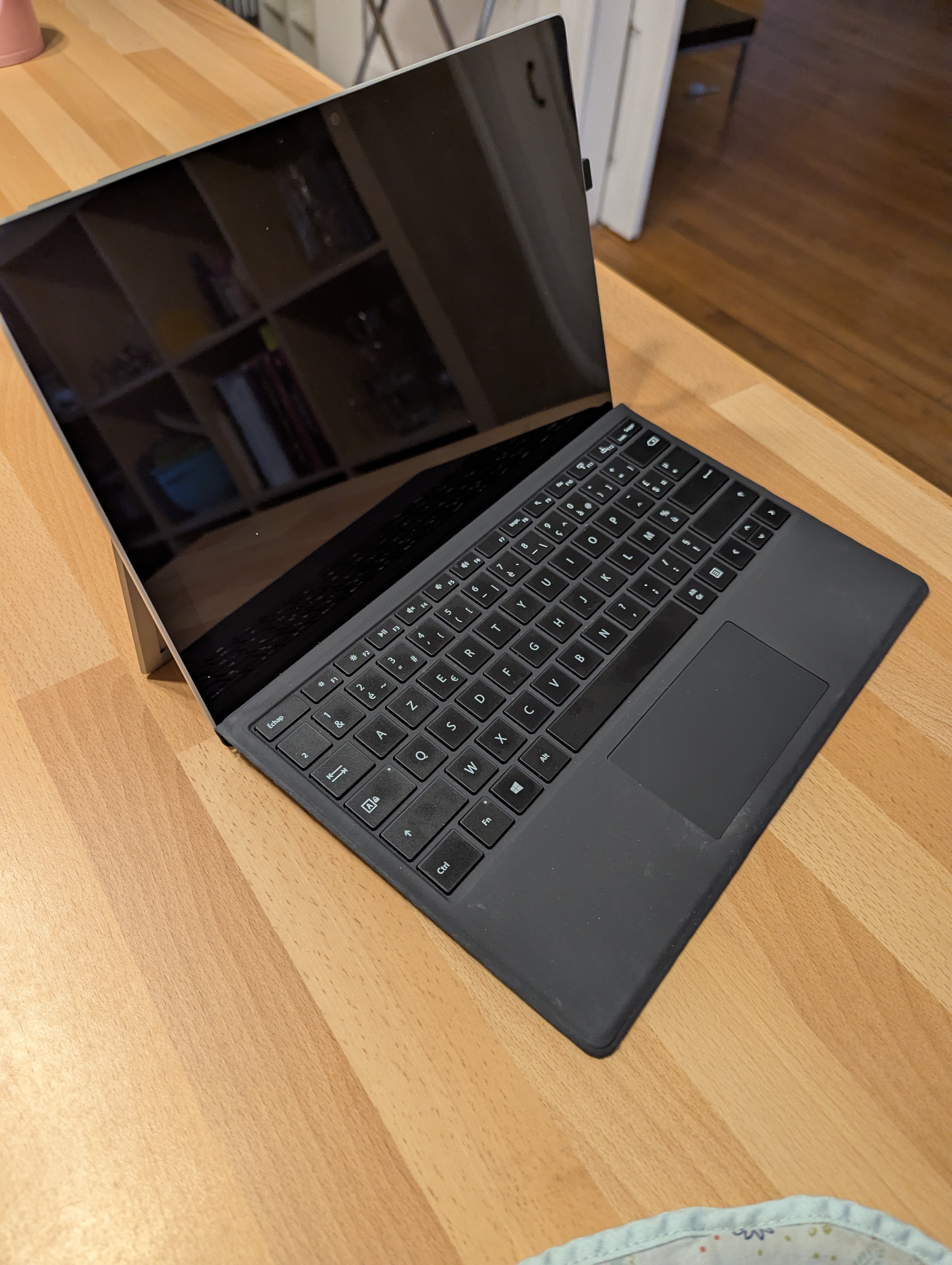 Adeway Pellicola In Vetro Temperato Per Microsoft Surface Pro 7 E Pro 7 Plus (12,3") – Alta Sensibilità, Durezza 9H, Anti-impronta, Compatibile Con Penna E Custodie