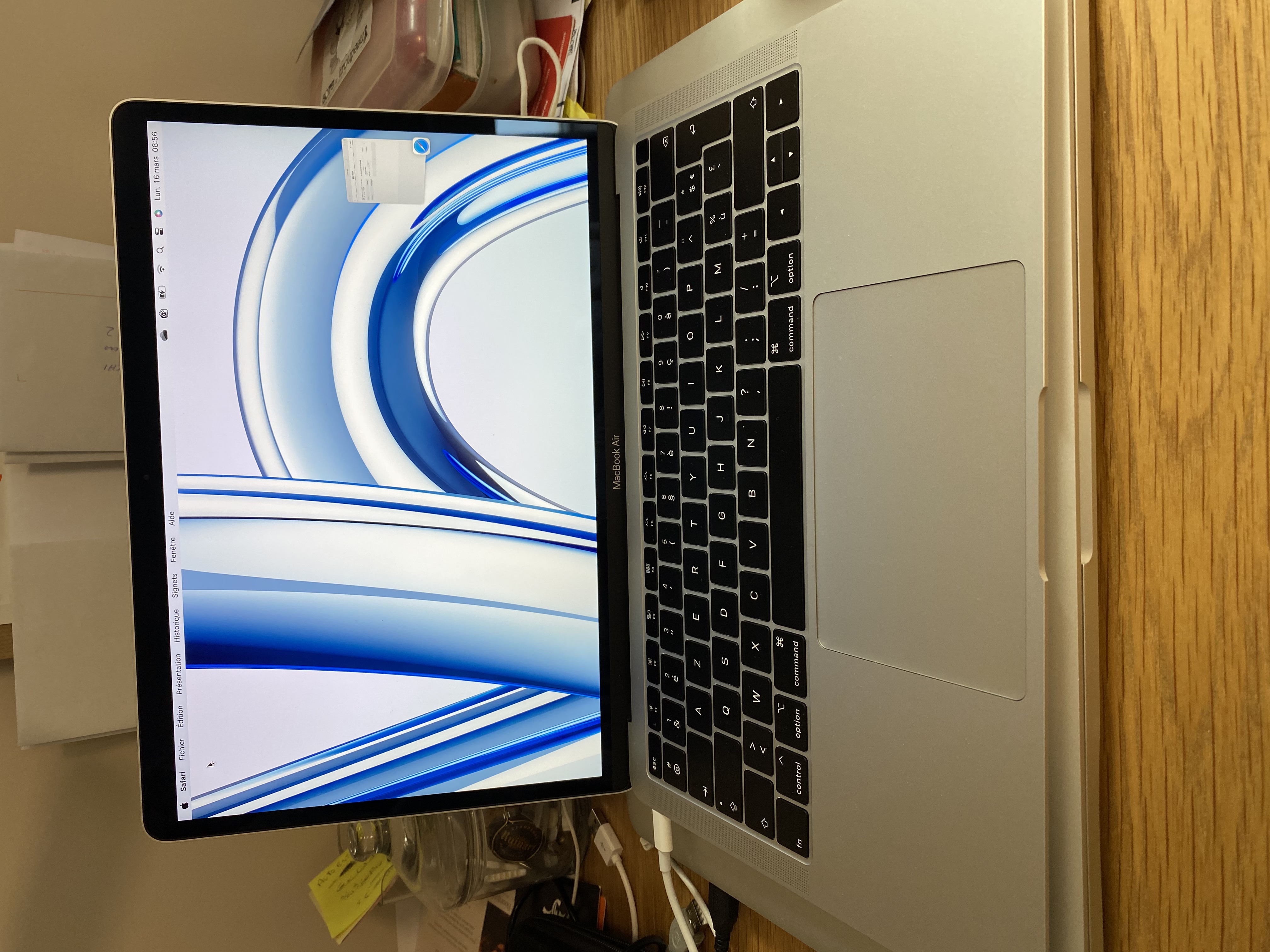 2019 Apple MacBook Air mit 1,6GHz Intel Core i5 (13-zoll, 8GB RAM, 256GB SSD) (QWERTY Englisch) Silber (Generalüberholt