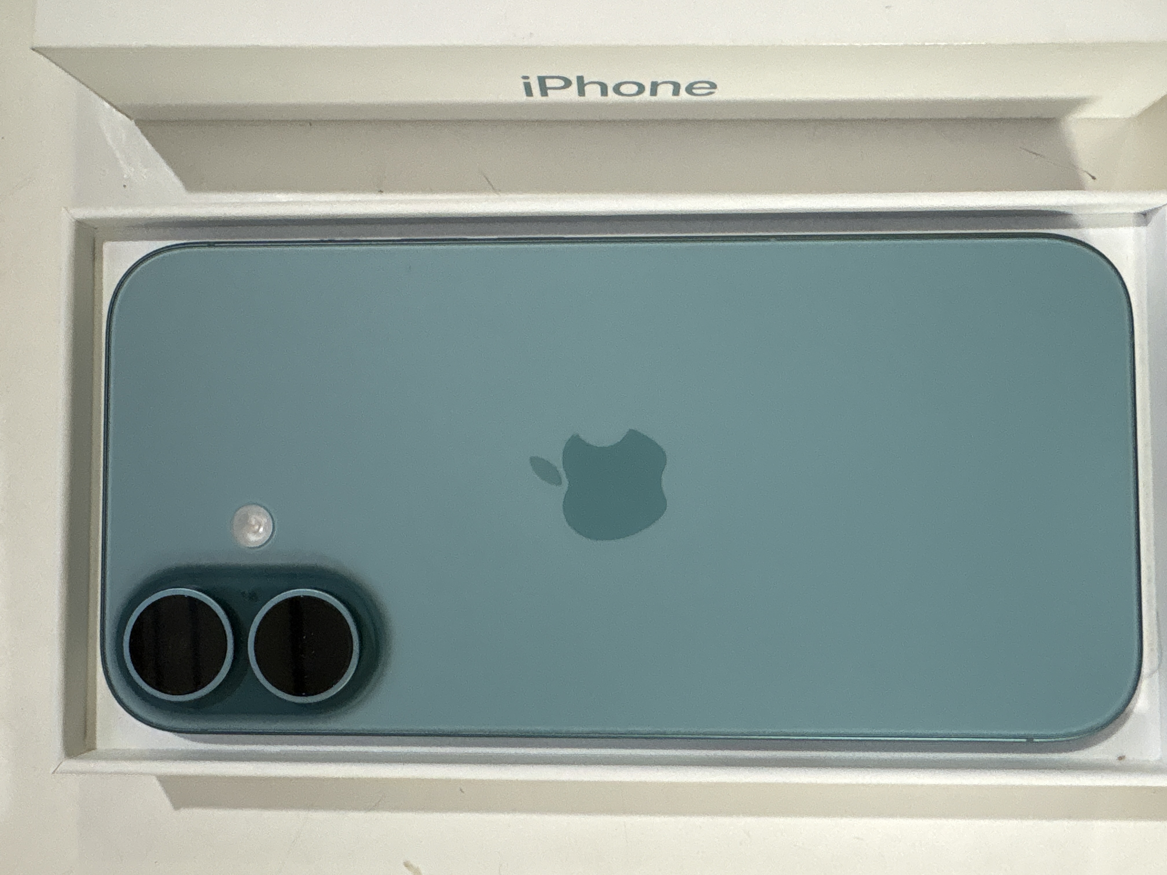 iPhone 16 128GB - ウルトラマリン - Simフリー 【整備済み再生品