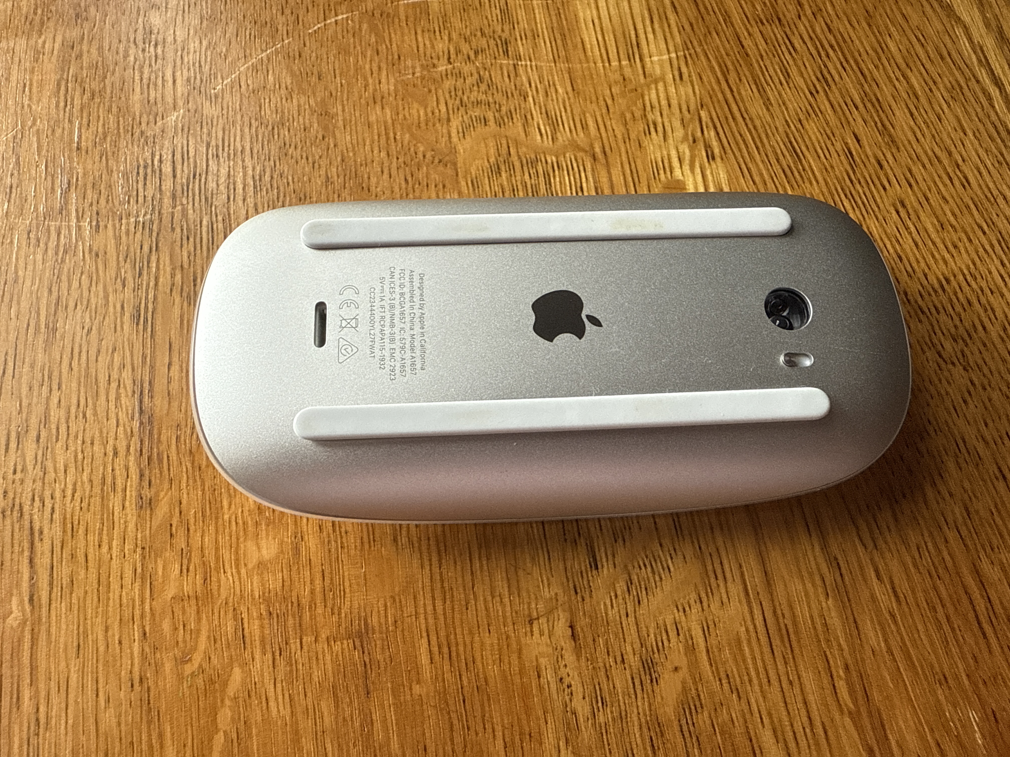 Magic mouse 2 Wireless - Silver | Back Market