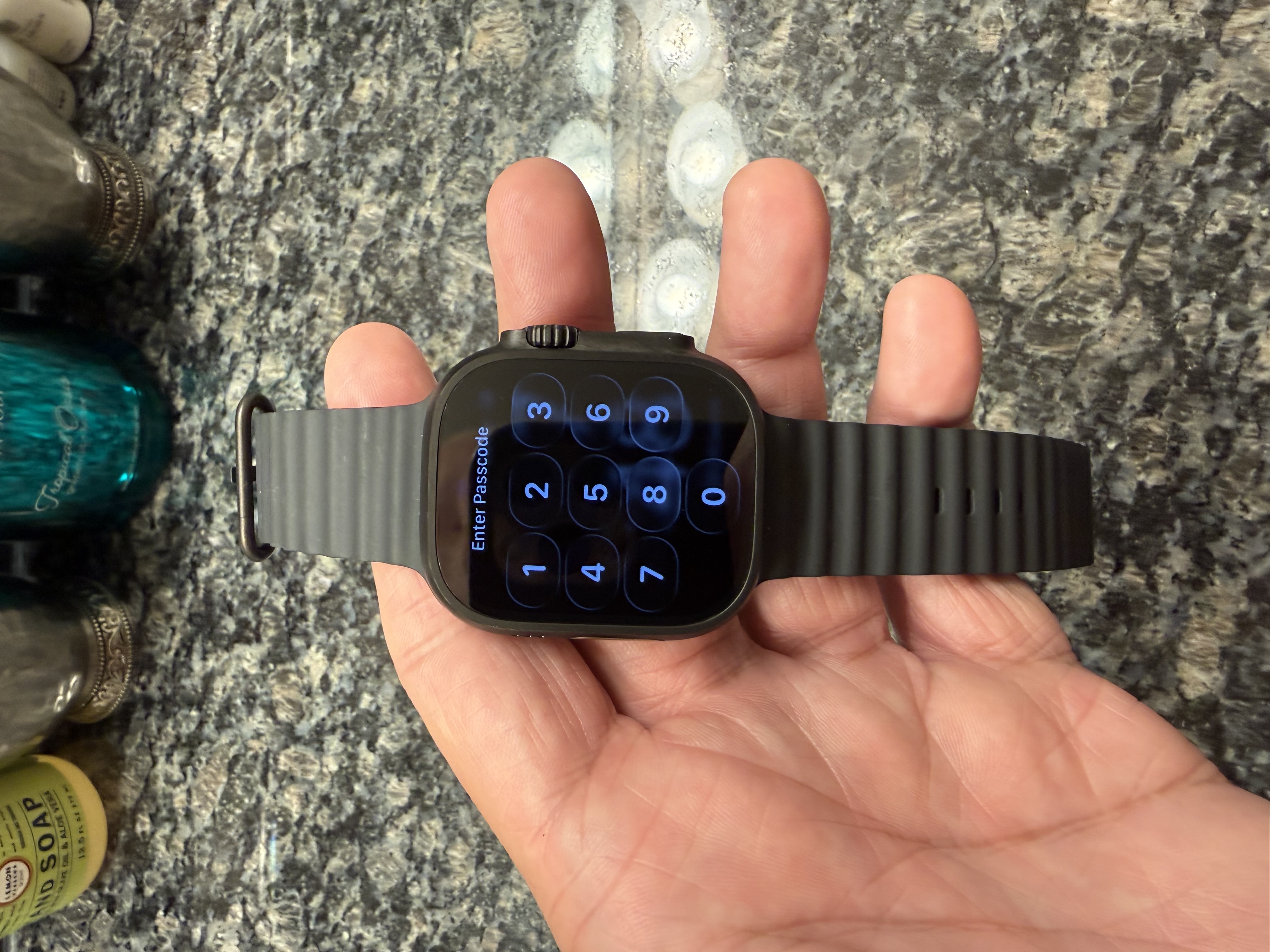 Apple Watch Ultra 3 (2025) GPS + Cellular 49 mm - Titanium Natural
