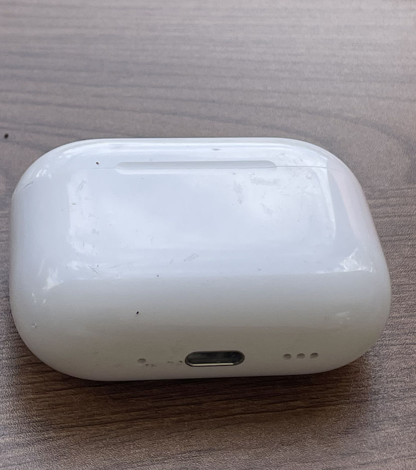 Apple AirPods Pro 3rd gen (2025) - Wireless (USB-C) Charging case
