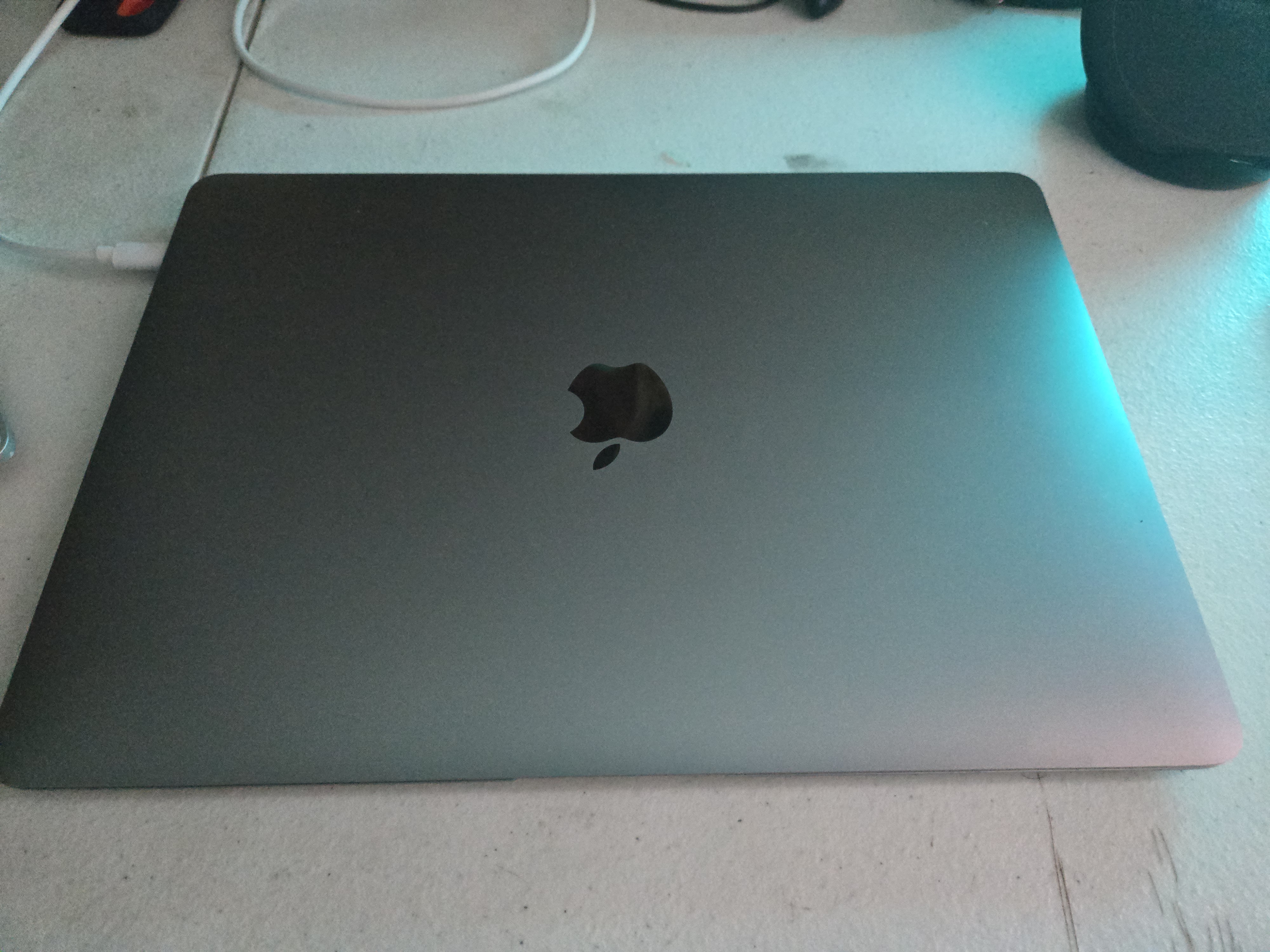 MacBook Air (2020) 13-inch - Apple M1 8-core and 8-core GPU - 16GB MacBook Air (2020) 13-inch - Apple M1 8-core and 8-core GPU - 16GB