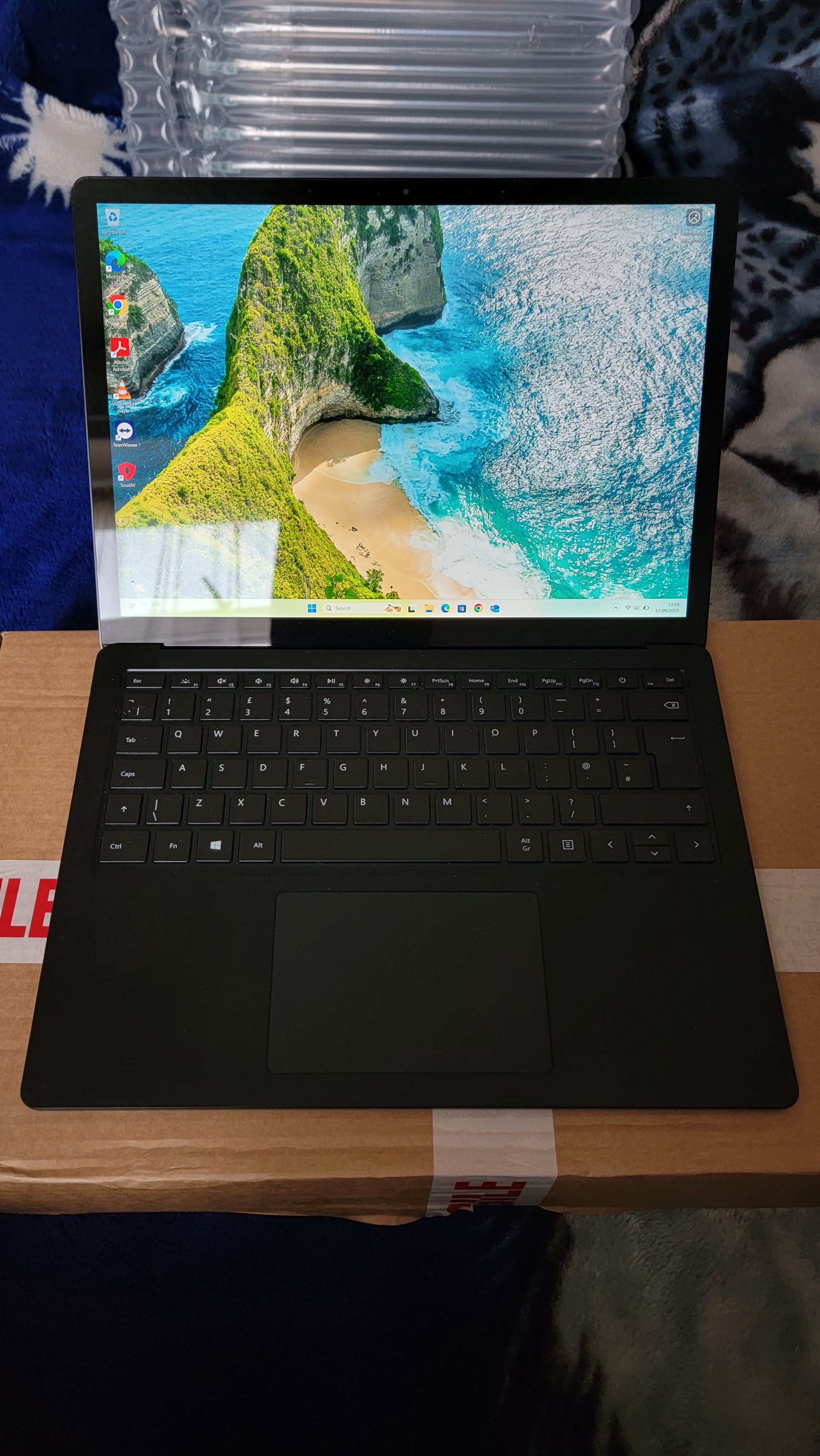 Microsoft Surface Laptop 4 13