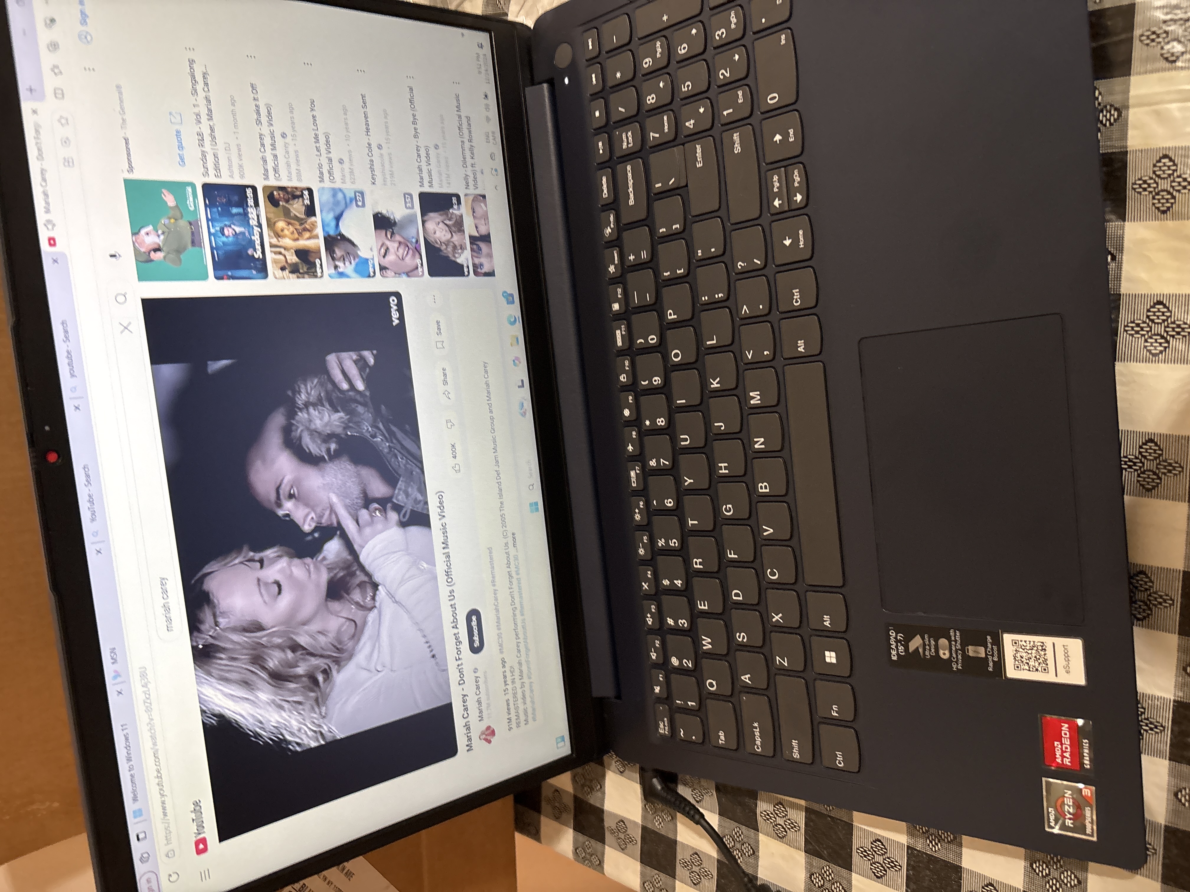 Lenovo IdeaPad 1 15-inch (2022) - Ryzen 3 7320U - 8 GB - SSD 256