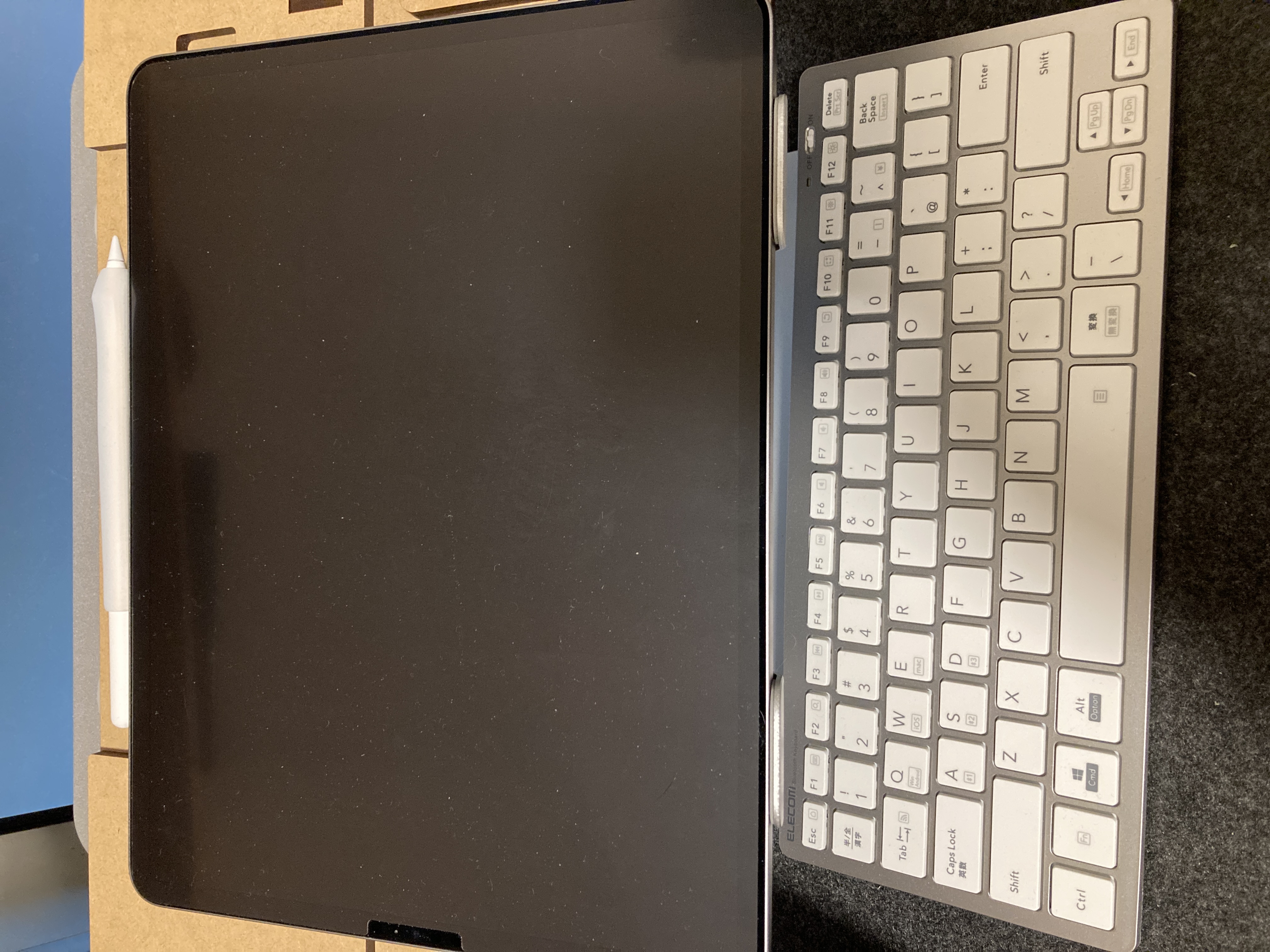 iPad Pro 12.9 インチ (2022) 第6世代 512 GB - Wi-Fi - スペース