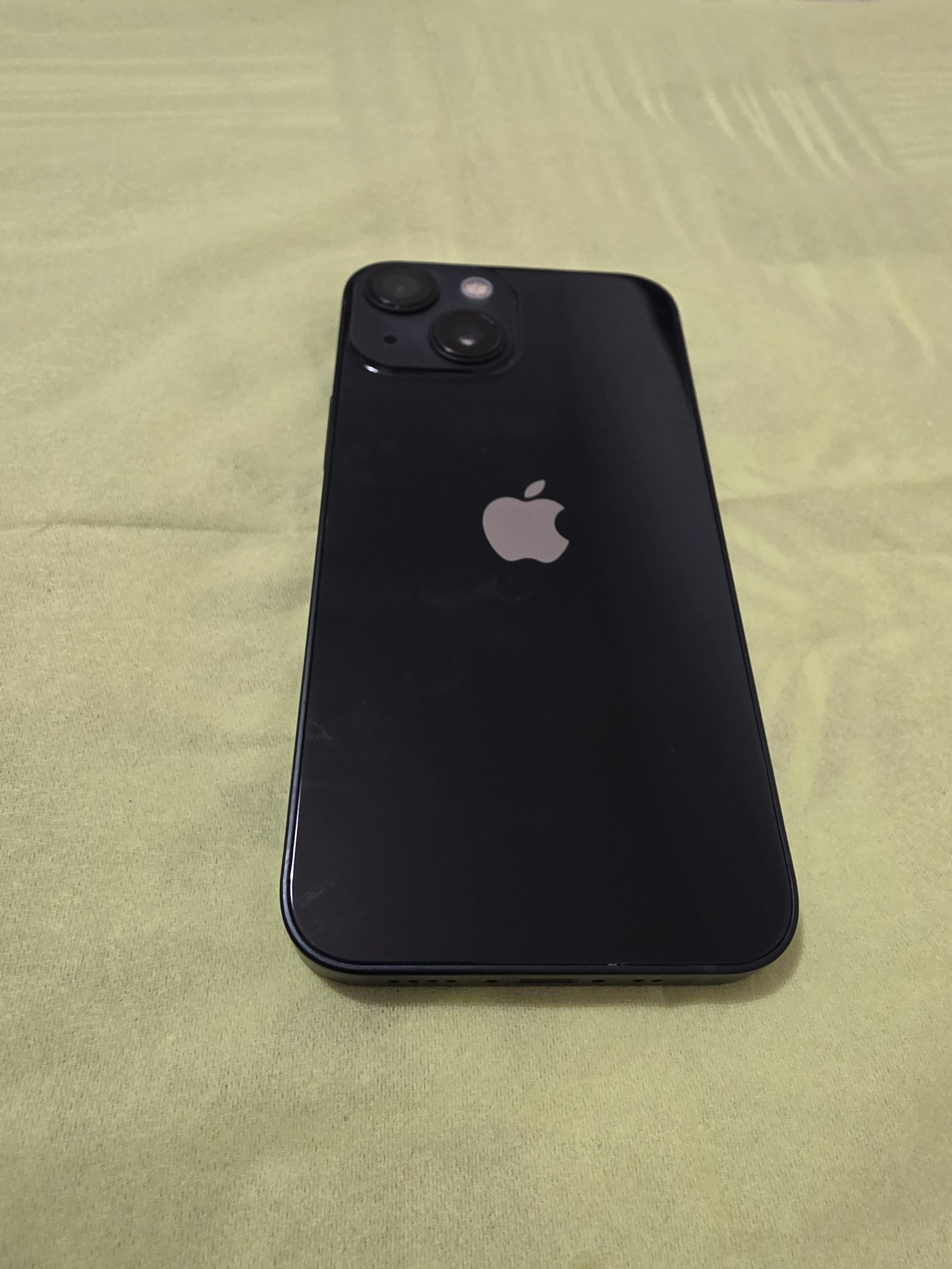 Apple iPhone 13 mini［256GB］ミッドナイト Apple iPhone 13 Mini 256GB - Mezzanotte (Ricondizionato) : Amazon