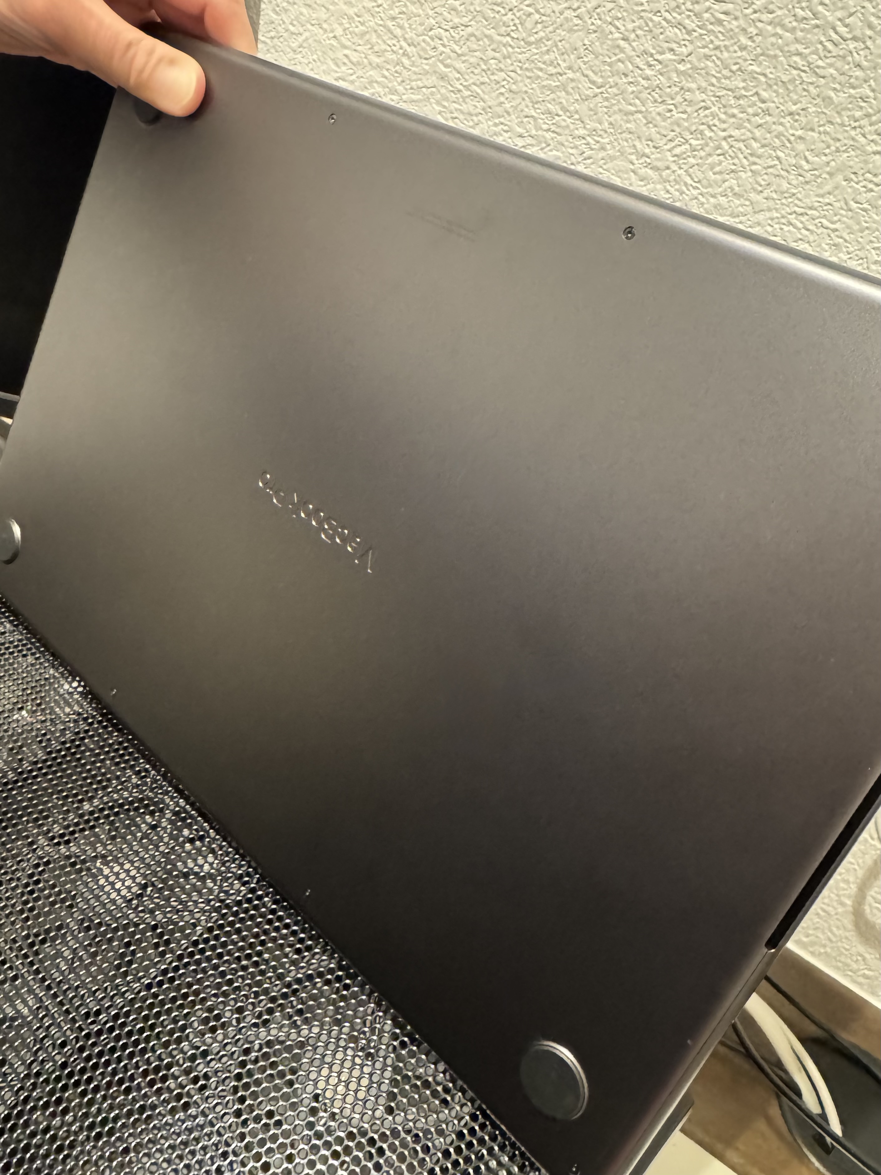 極美品MacBook Pro M3 14インチ 494GB やっとホントの『Pro』に！ MacBook Pro 14インチ（M3）はラインナップ