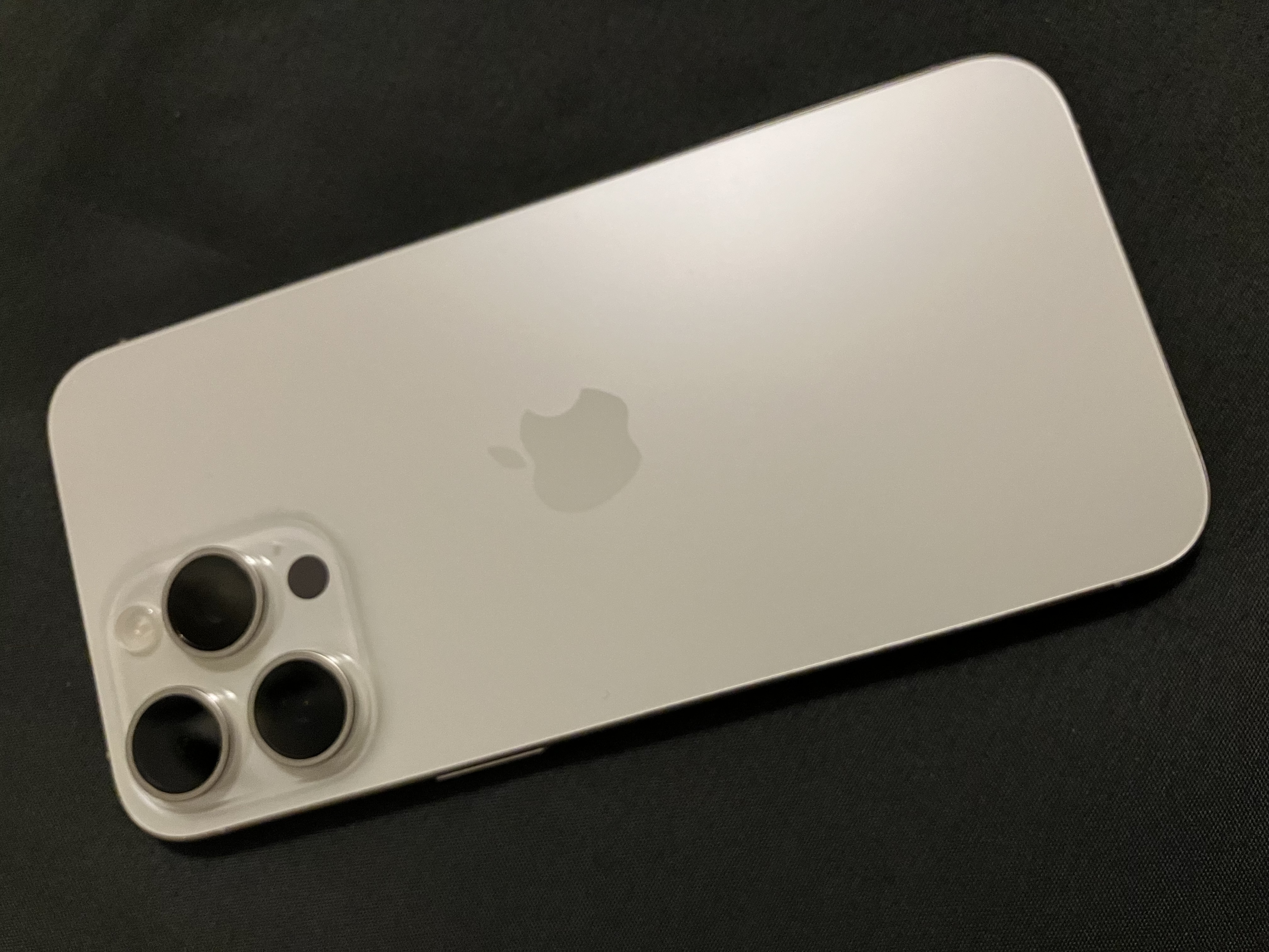 iPhone 15 Pro Max 512GB - ナチュラルチタニウム - Simフリー