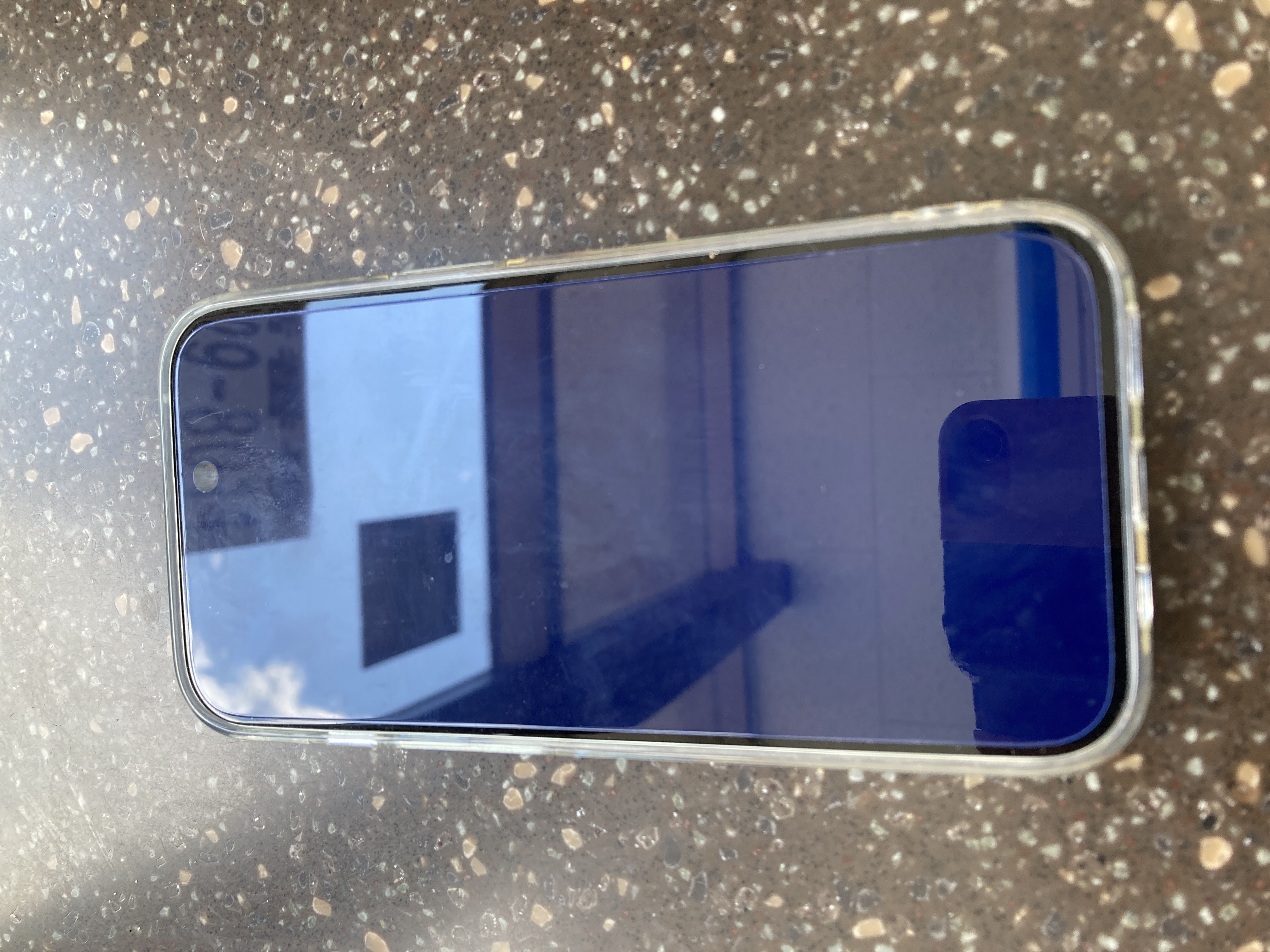 iPhone 15 512GB - ブラック - Simフリー 【整備済み再生品】 | Back