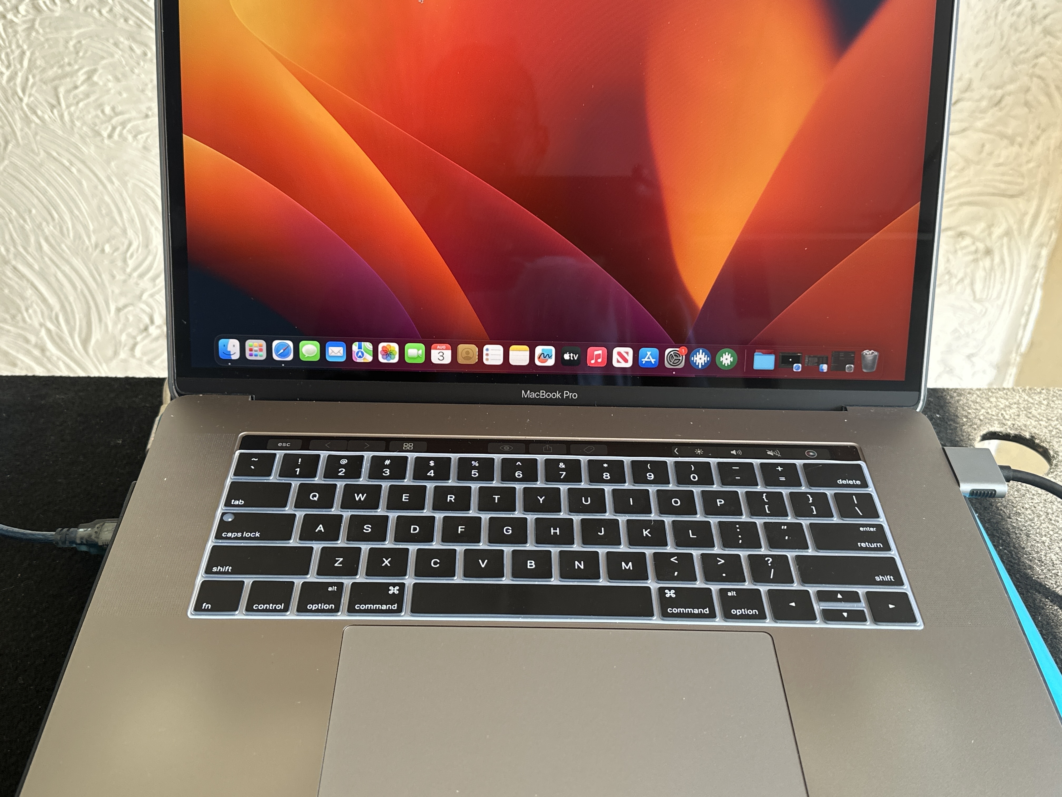 【値下げOK】MacBook Pro 2016 15インチ MacBook Pro 2016 15型 中古 25,555円 | ネット最安値の価格比較