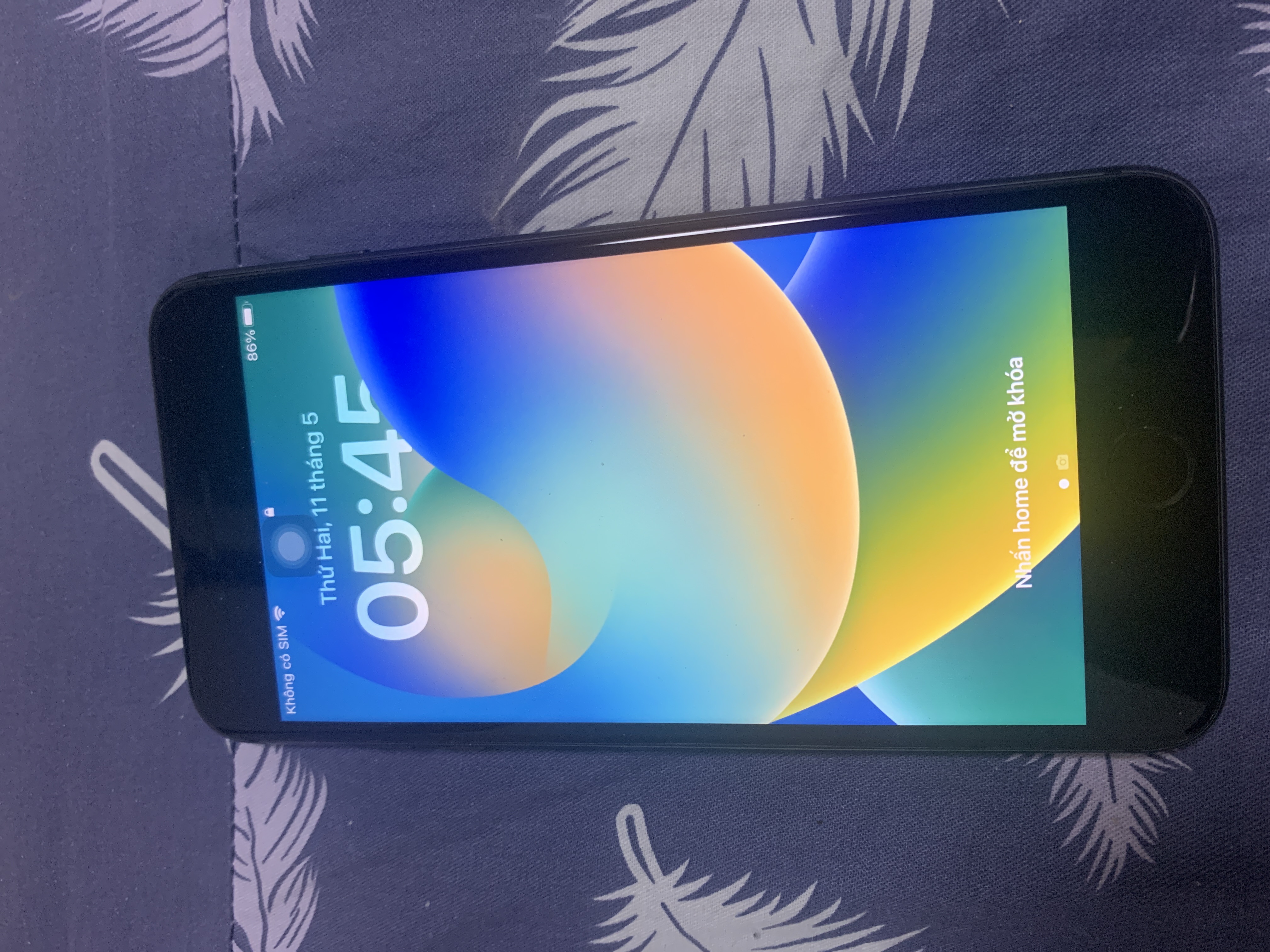 iPhone 8 Plus リファービッシュ品 | Back Market