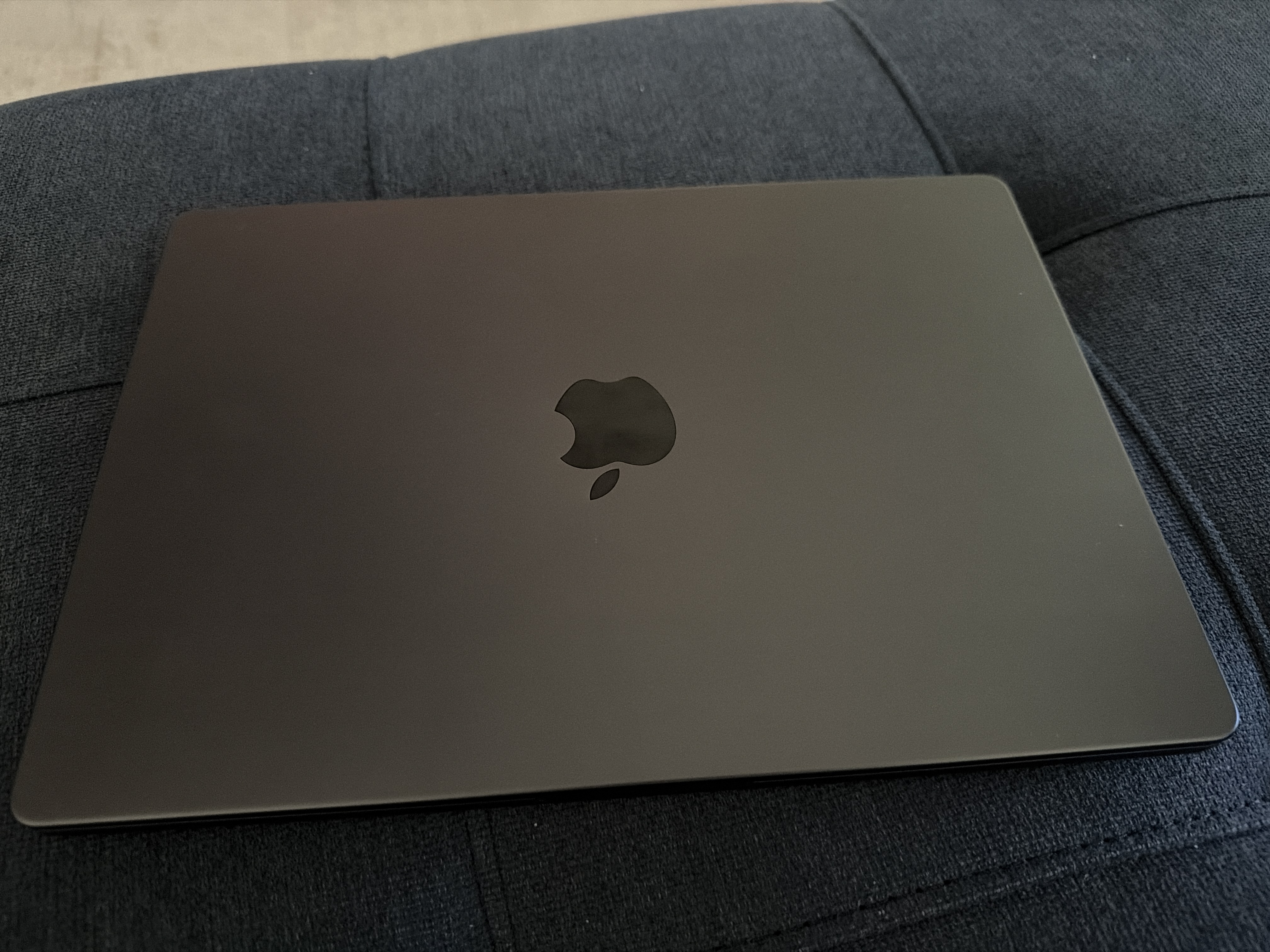 ほぼ新品Apple MacBook Pro 14 M3 Pro 36GB US Apple MacBook Pro 14-Inch (2023, M3 Pro) Review | PCMag