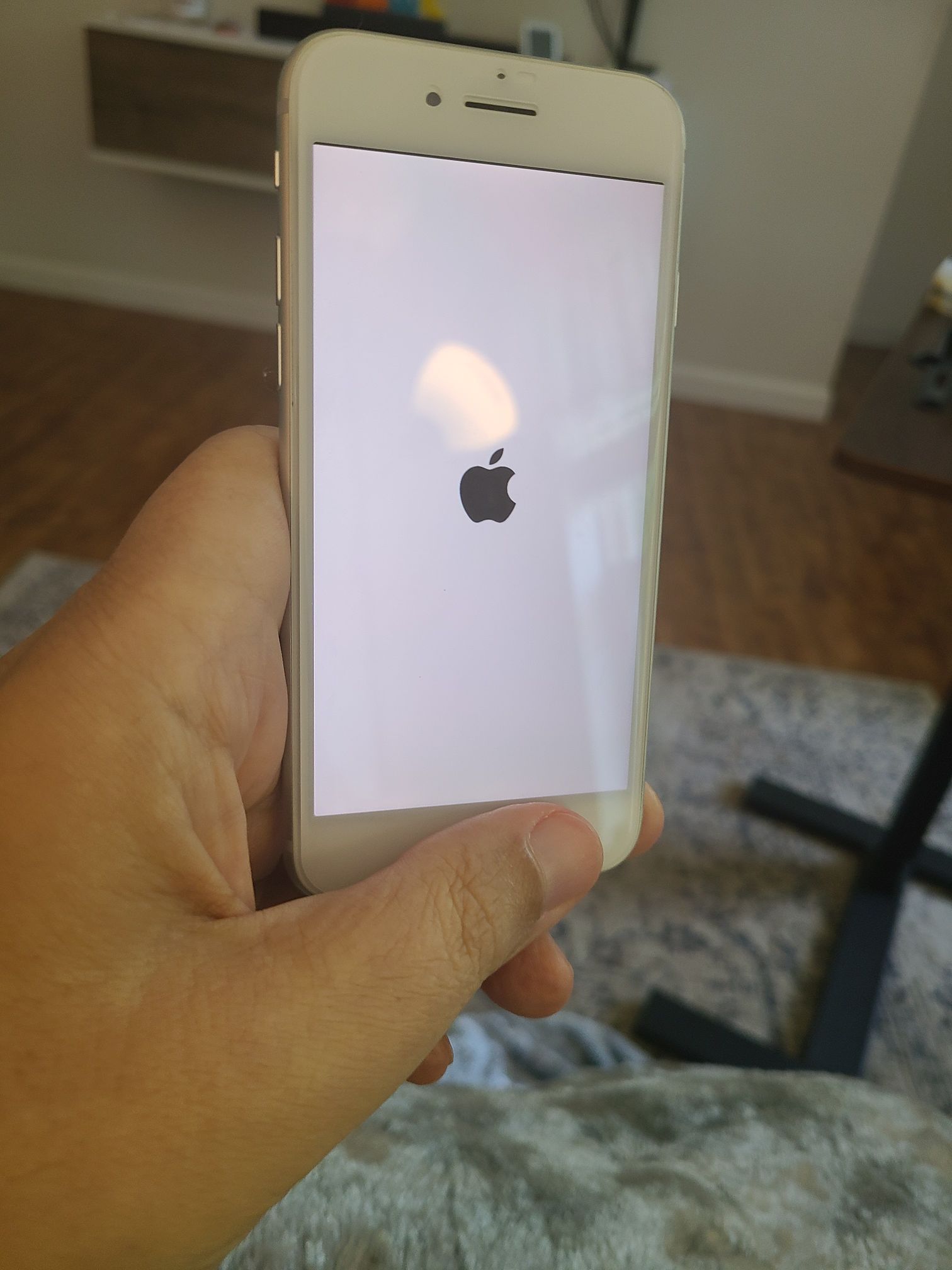iPhone 8 64GB - Gold - Unlocked | Back Market