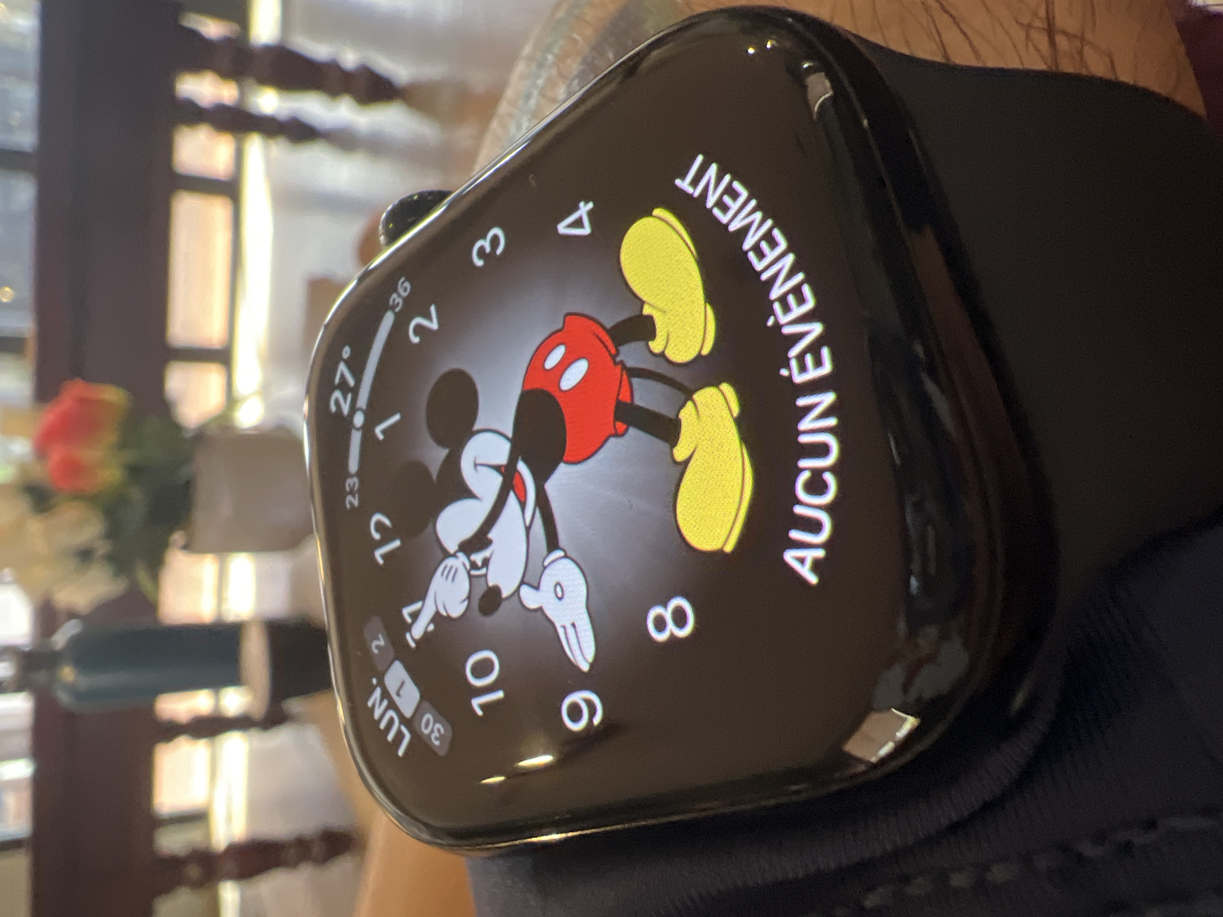 Apple Watch Series 10 42mm - GPSモデル - アルミニウム 仕上げ 