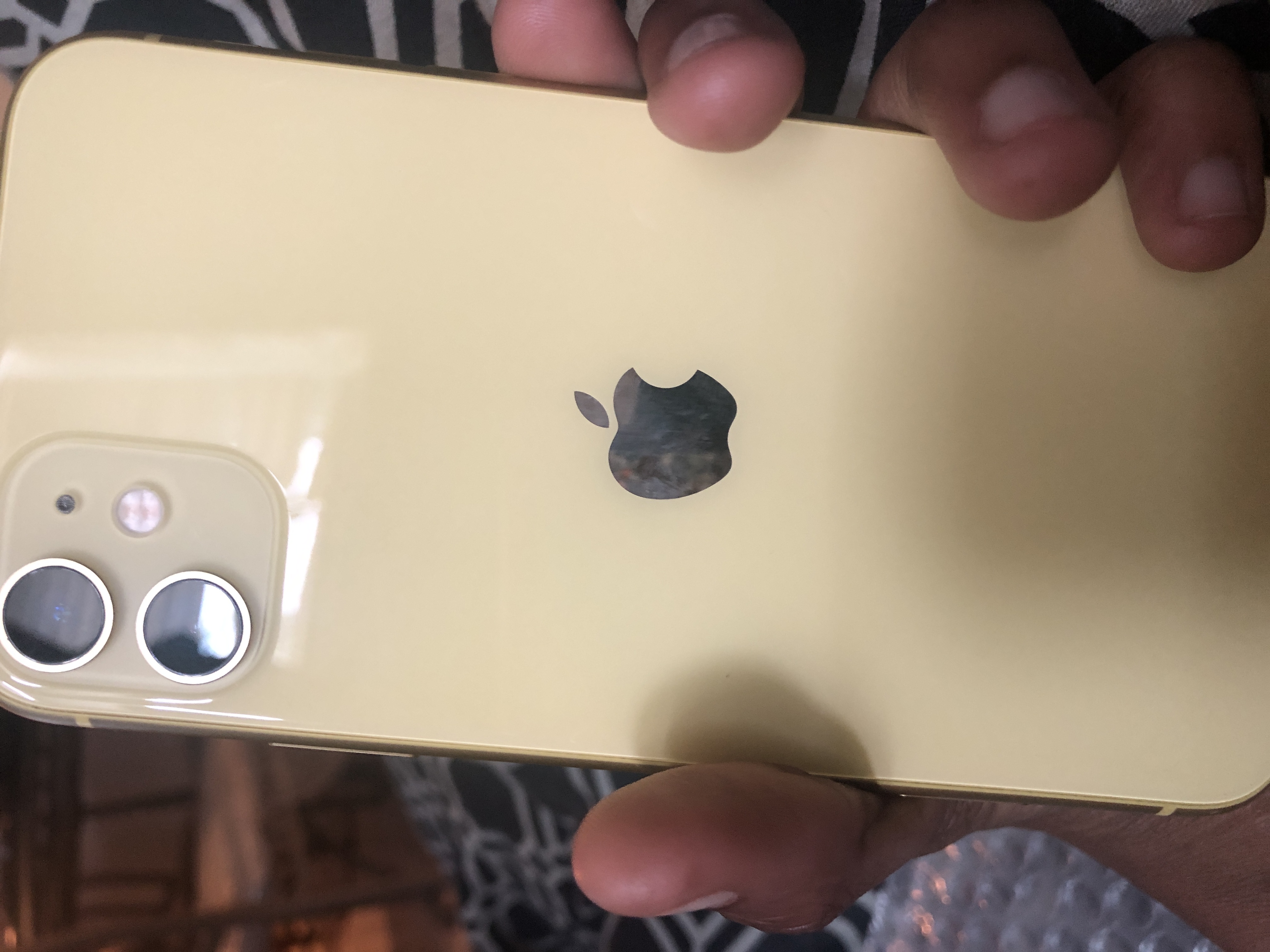 iPhone11（ホワイト、128GB） iPhone 11 128GB - White - Unlocked | Back Market