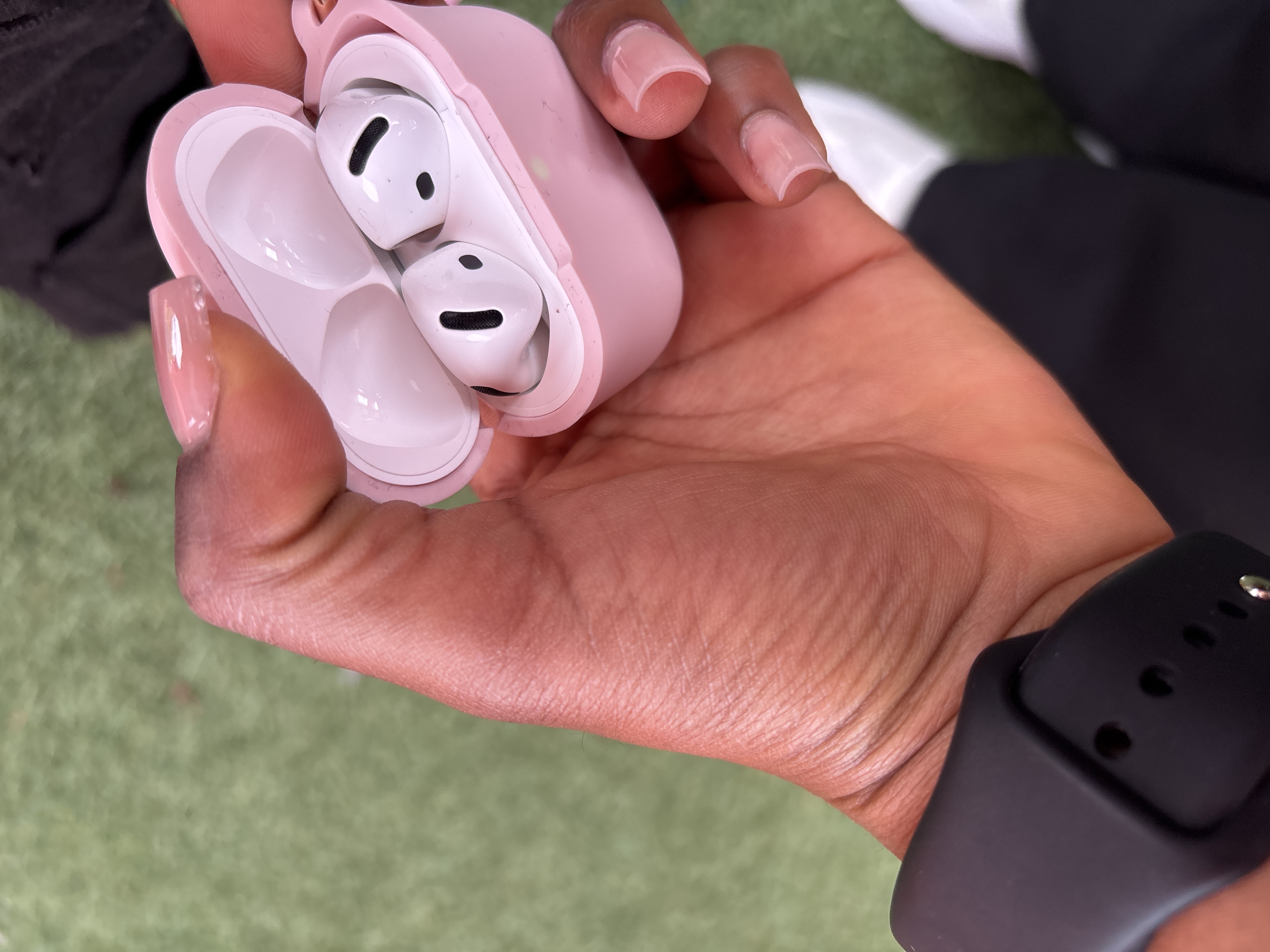 Apple AirPods 4th gen (2024) - USB-C Charging case | Back Market