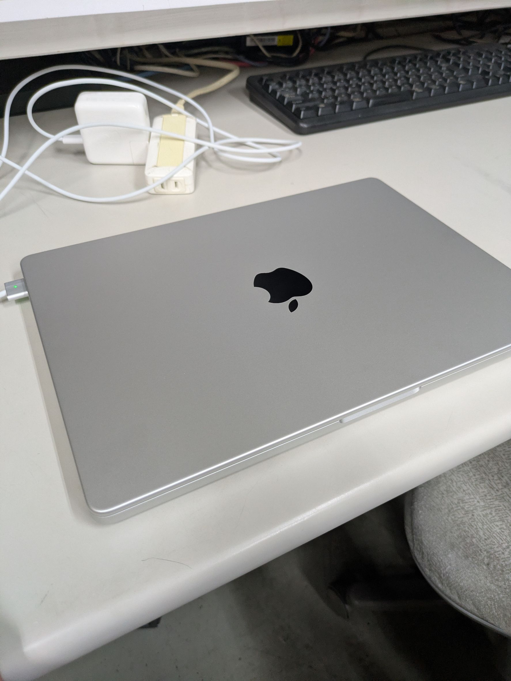 中古品・リファービッシュ品のMacBook Pro 2023を販売中 | Back Market