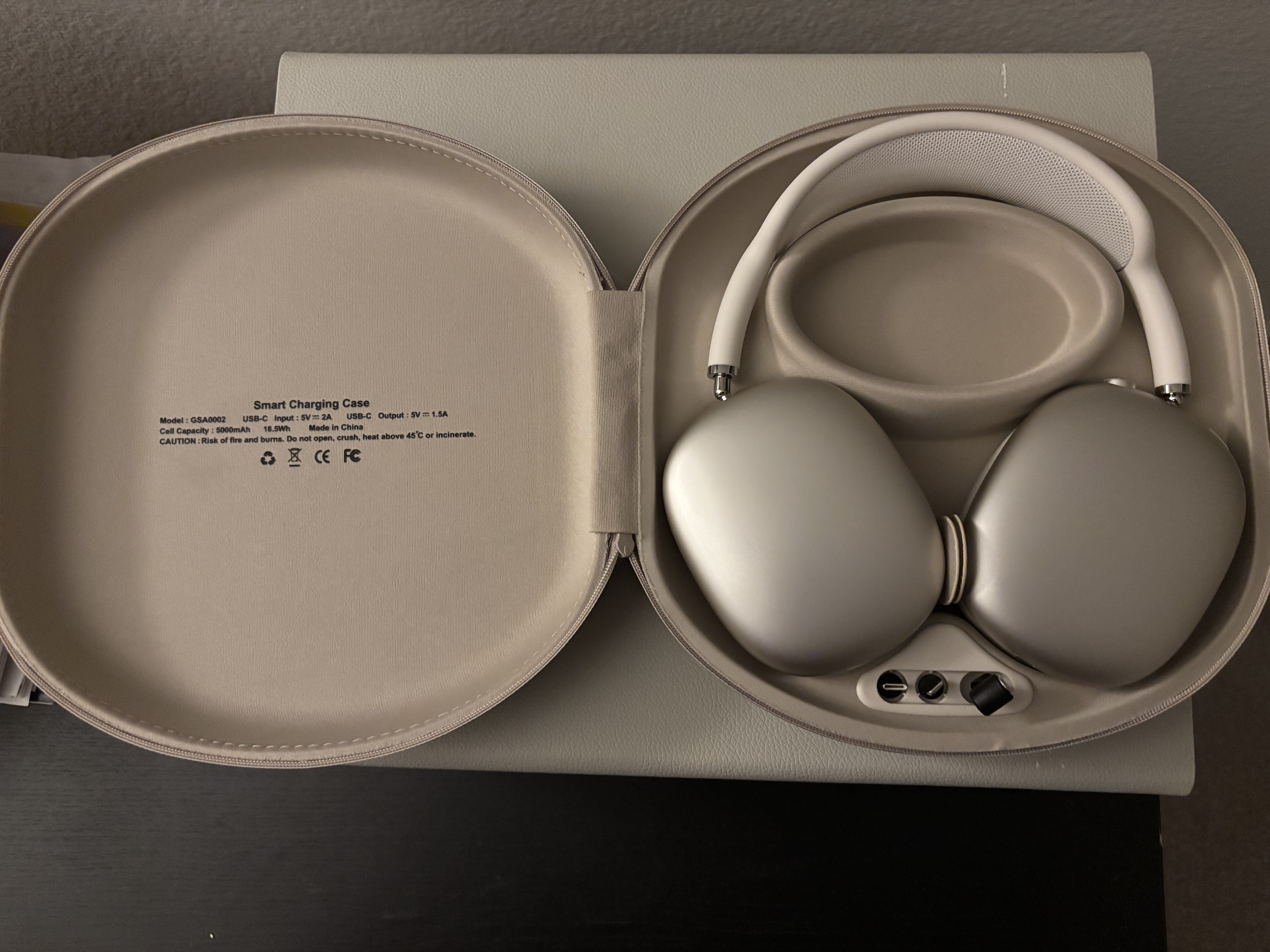 Apple AirPods Max 1st gen (2024) - Starlight | Back Market