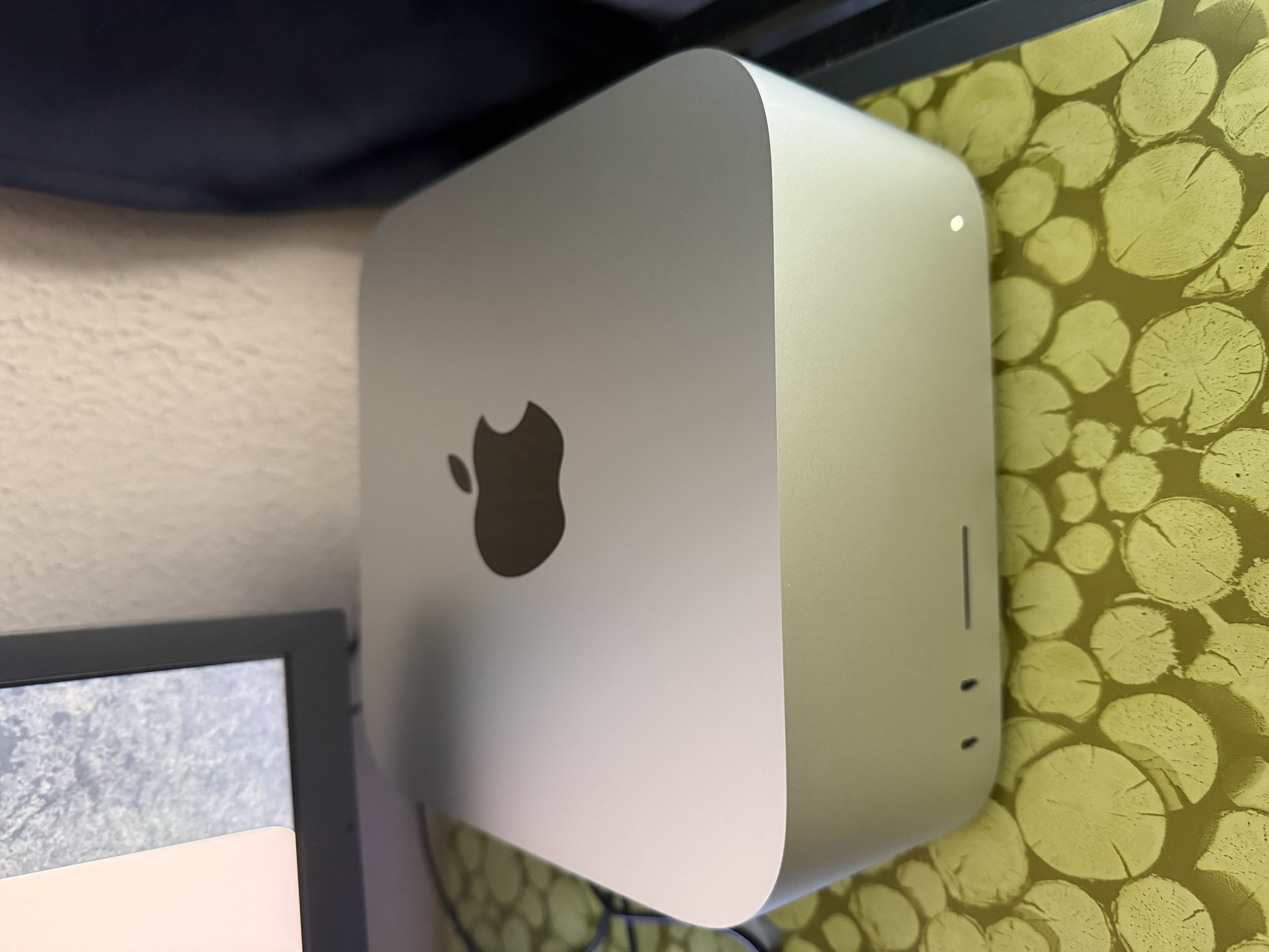 Mac Studio (M2 series) Refurbished | Back Market