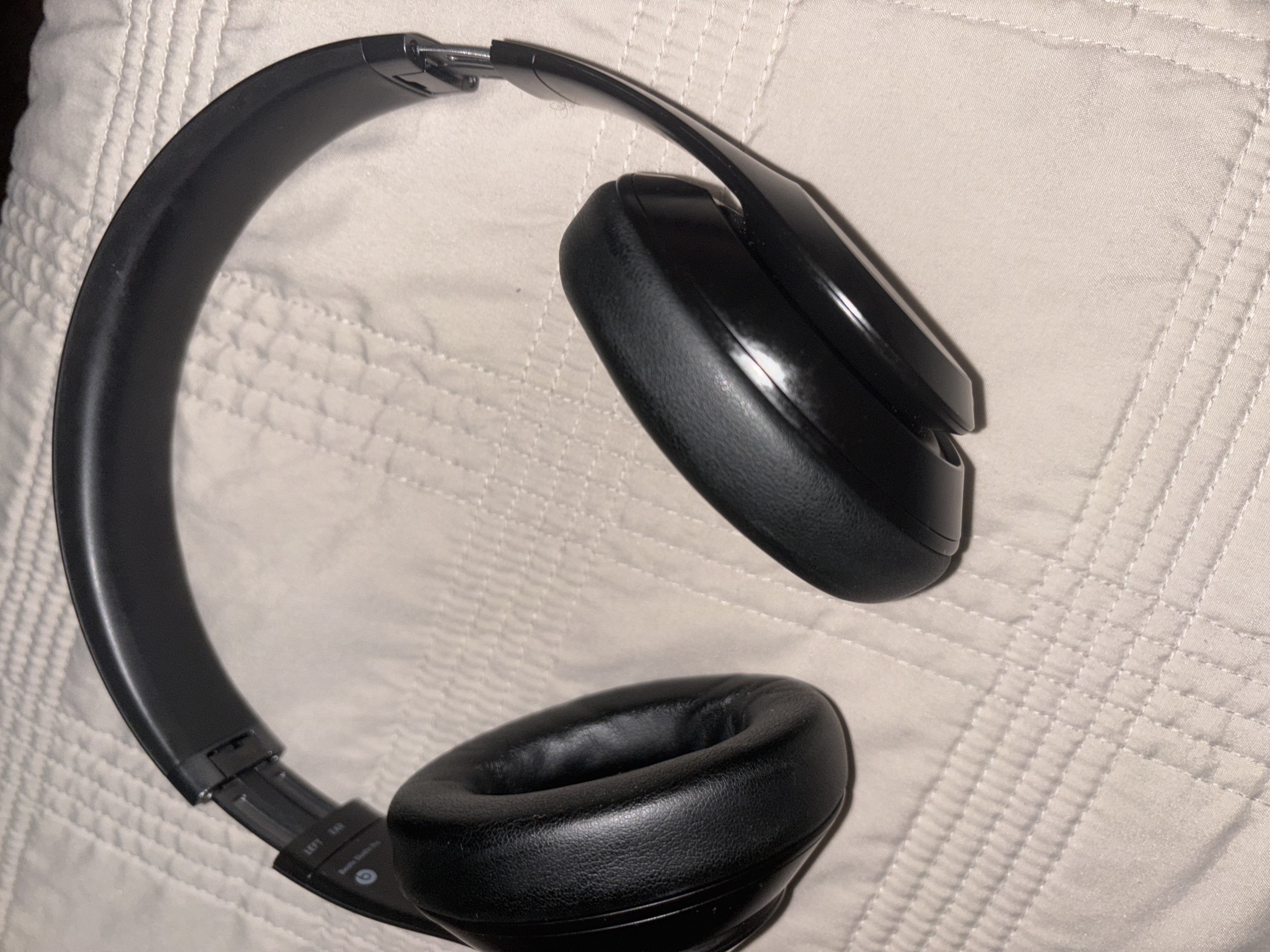 Beats Studio Pro ブラック 美品 Amazon.com: Beats Studio Pro - Wireless Bluetooth Noise Cancelling