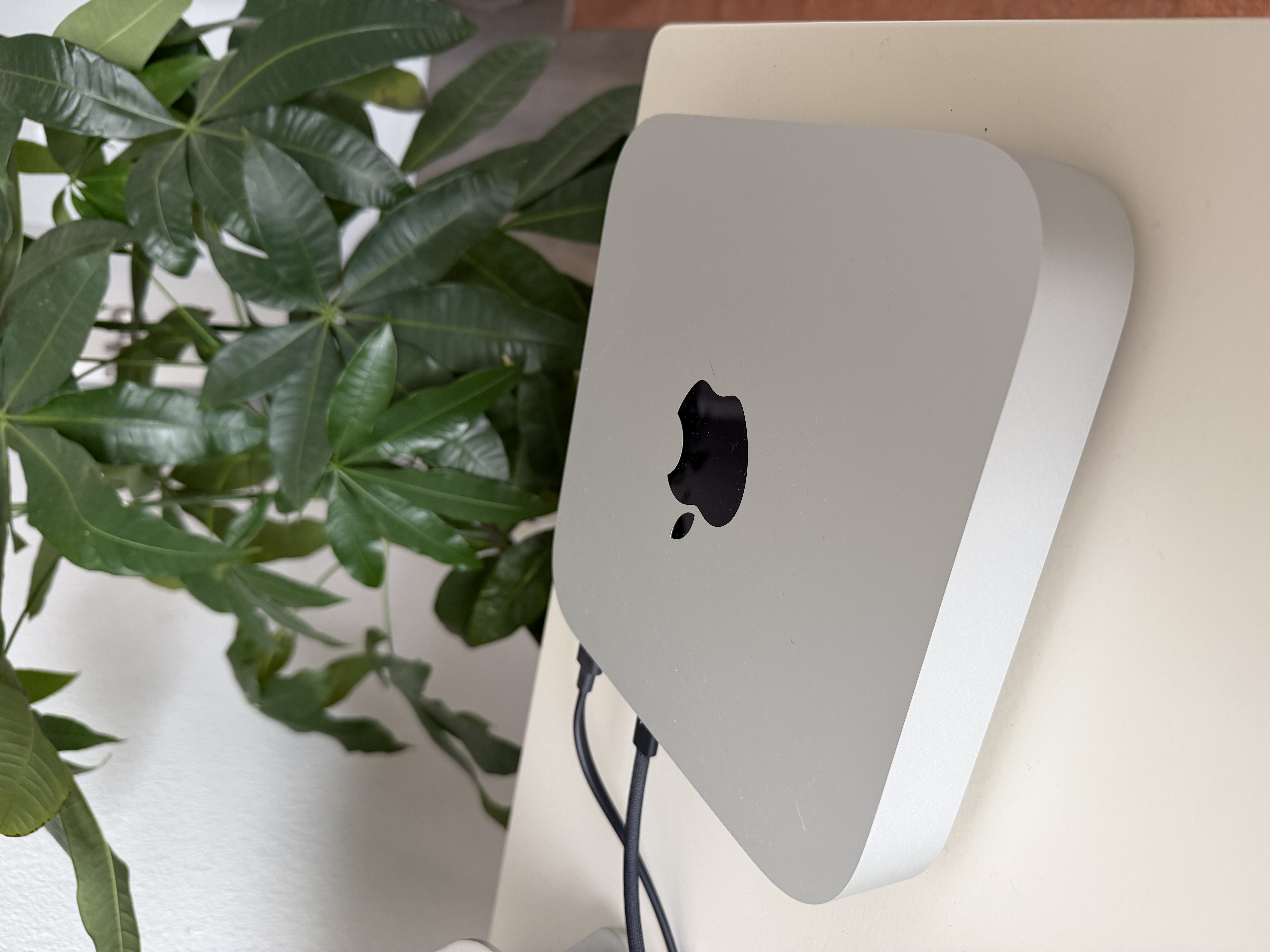 ★即決優先★【美品】Apple Mac mini M2 2023 256GB Amazon.com: 2023 Apple Mac mini with Apple M2 Chip with 8-core CPU