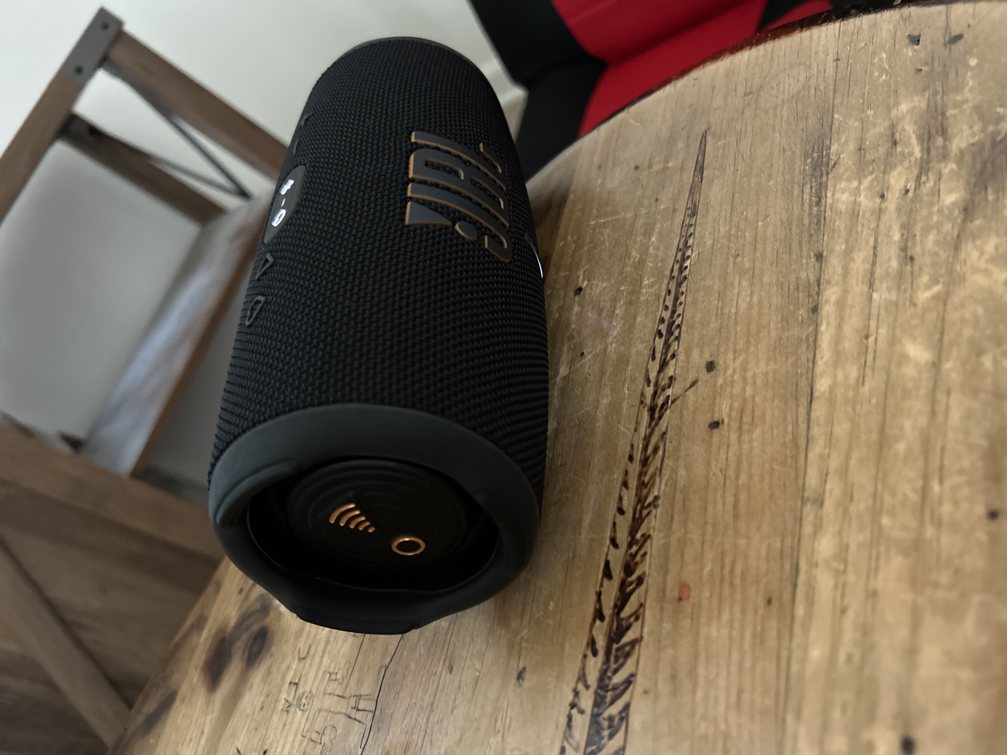 JBL Charge 5 Bluetooth speakers - Black | Back Market