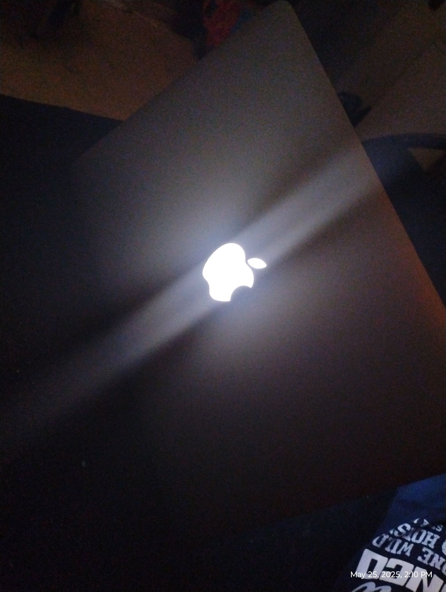 MacBook Air 13-inch (2017) - Core i5 - 8GB - SSD 128GB | Back Market MacBook Air 13-inch (2017) - Core i5 - 8GB - SSD 128GB | Back Market