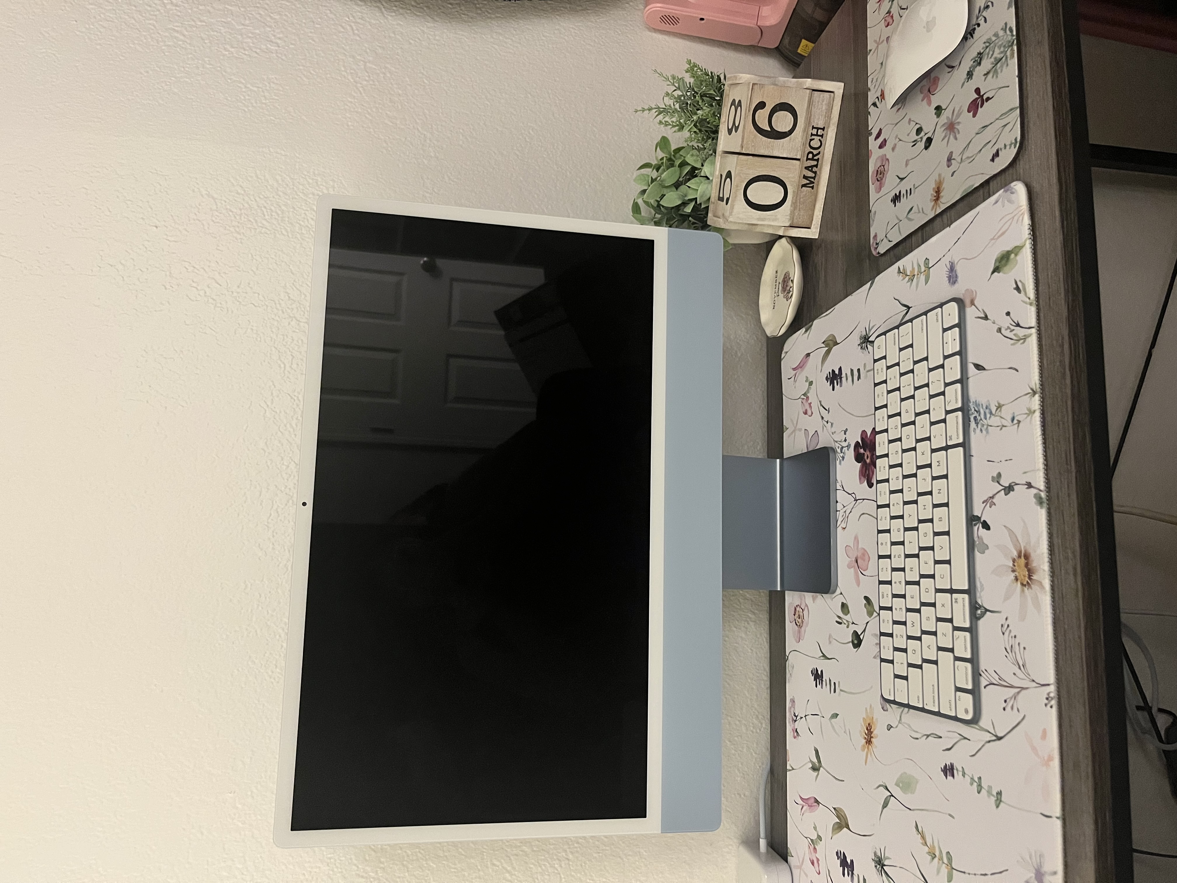 iMac 24-inch Retina (Mid-2021) M1 3.2GHz - SSD 512 GB - 8GB | Back