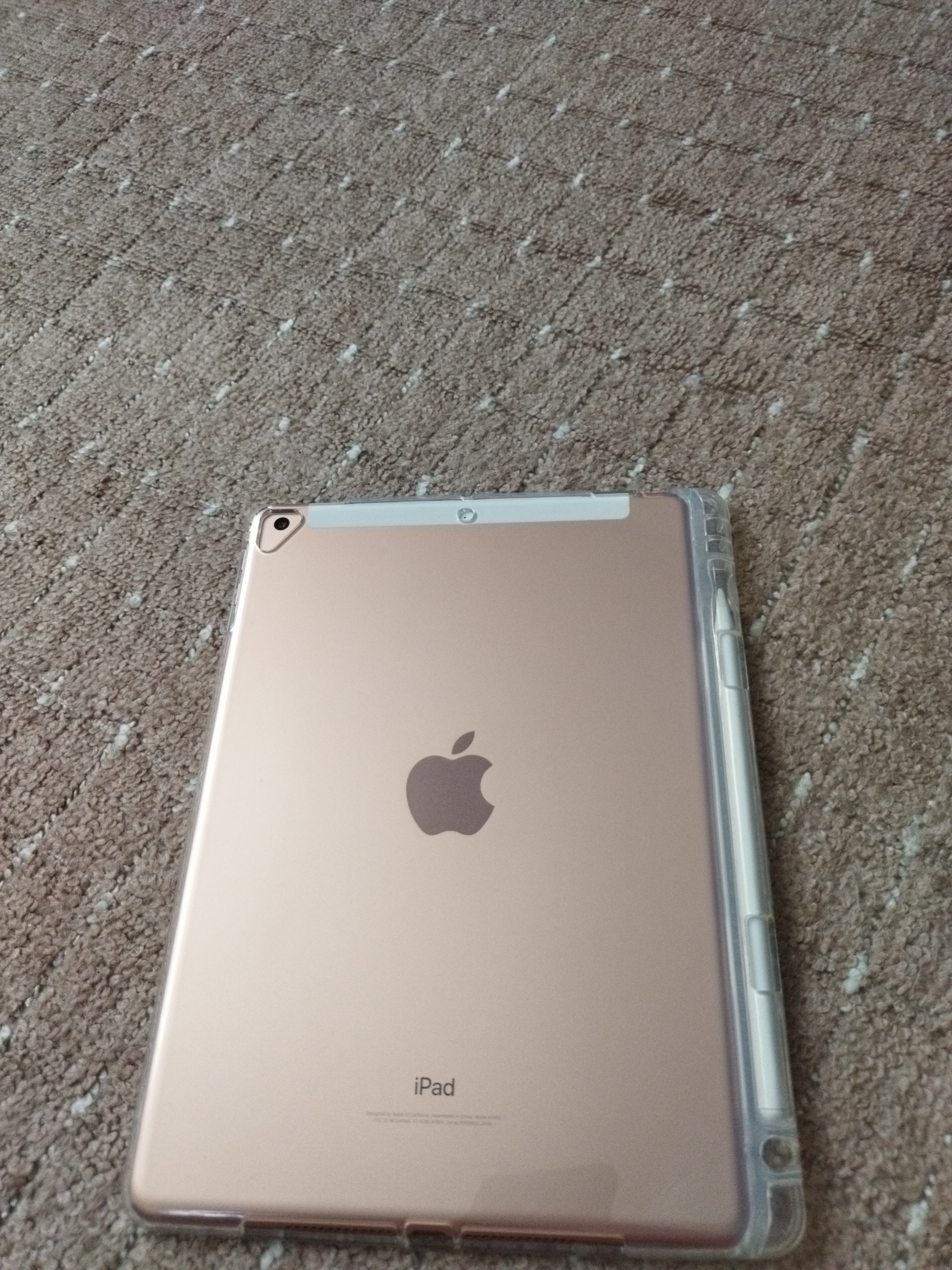 iPad 9.7 インチ (2018) 第6世代 32 GB - Wi-Fi - スペースグレイ