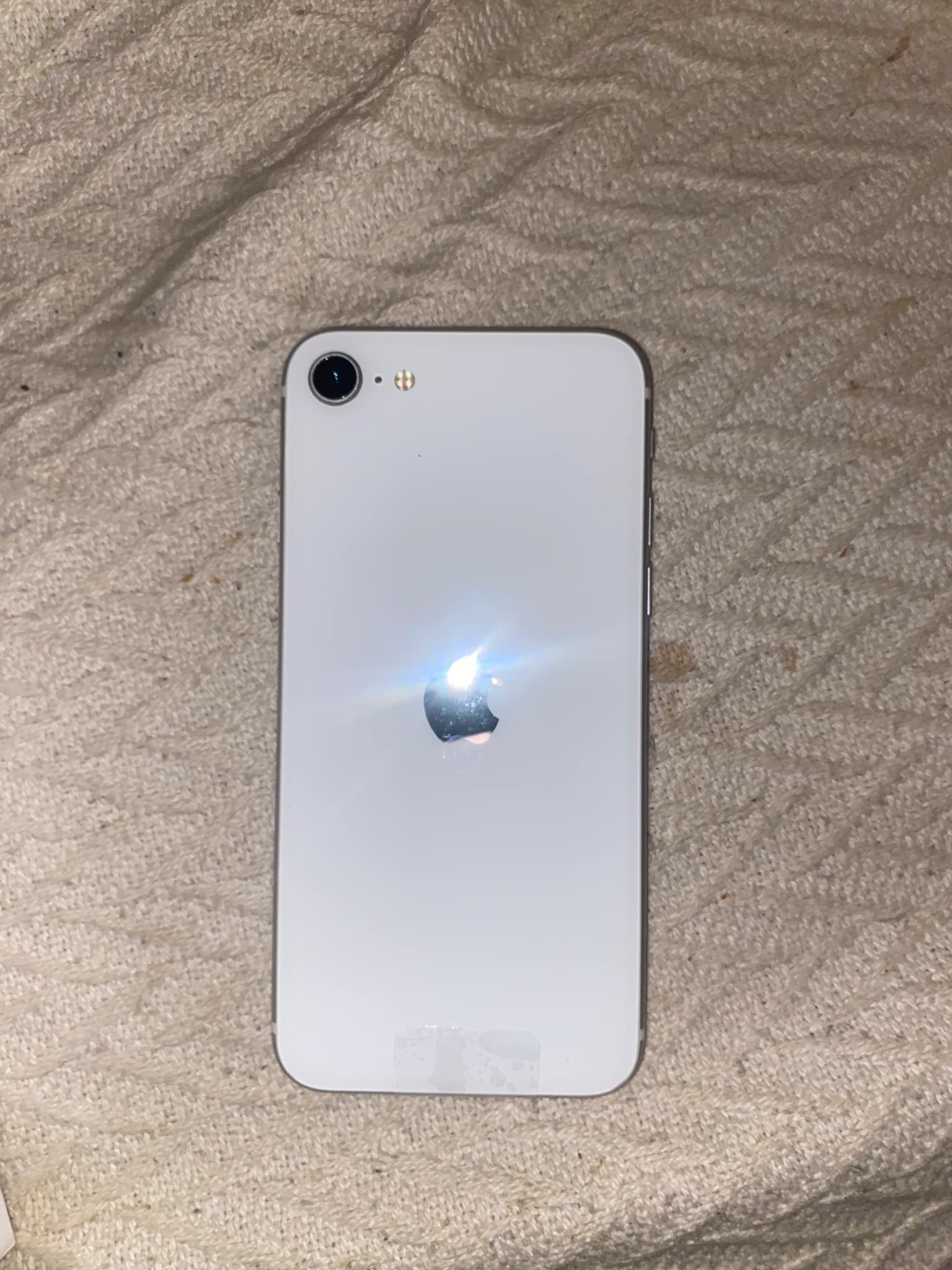 iPhone SE (2020) 64GB - White - Unlocked | Back Market