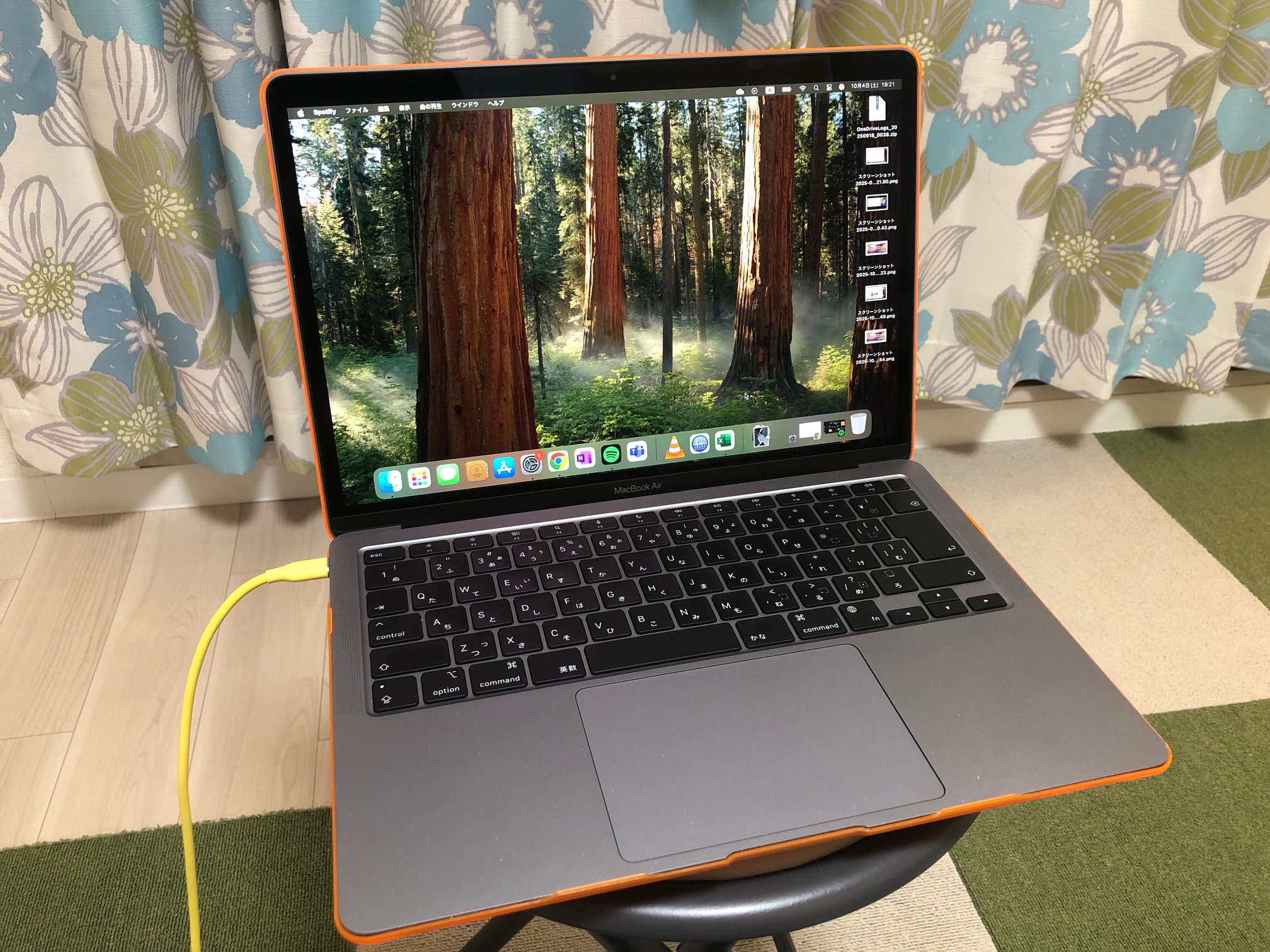 MacBook Air13インチ　M1 2020年 MacBook Air 13 インチ (2020) - Apple M1 8-コア と 7-コア GPU